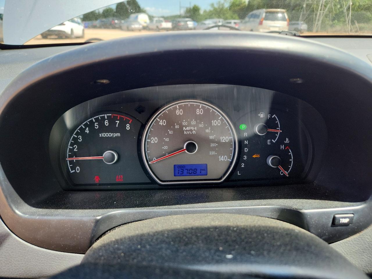 2007 Hyundai Elantra Silver vin: KMHDU46D87U220184