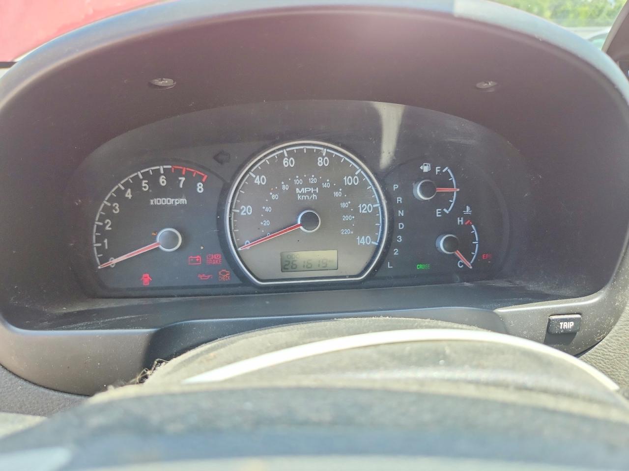 2007 Hyundai Elantra Gls/se/limited Red vin: KMHDU46D87U253699