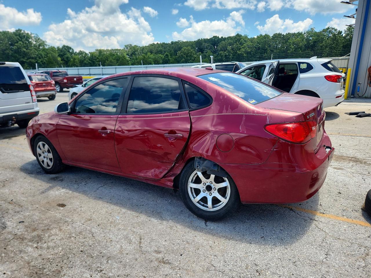 2007 Hyundai Elantra Gls/se/limited Red vin: KMHDU46D87U253699