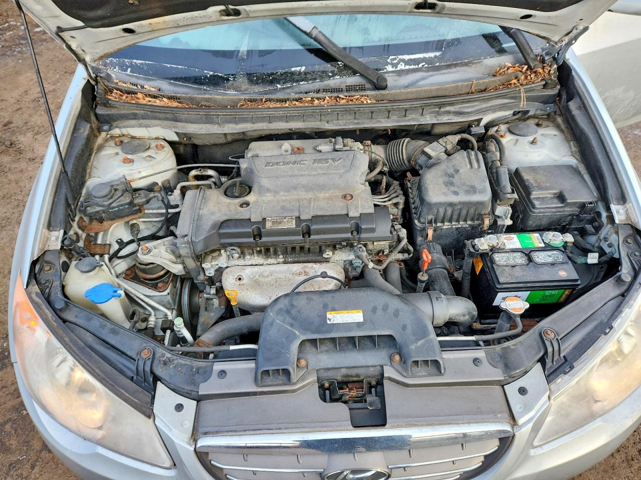 2008 Hyundai Elantra Gls Silver vin: KMHDU46D88U449790