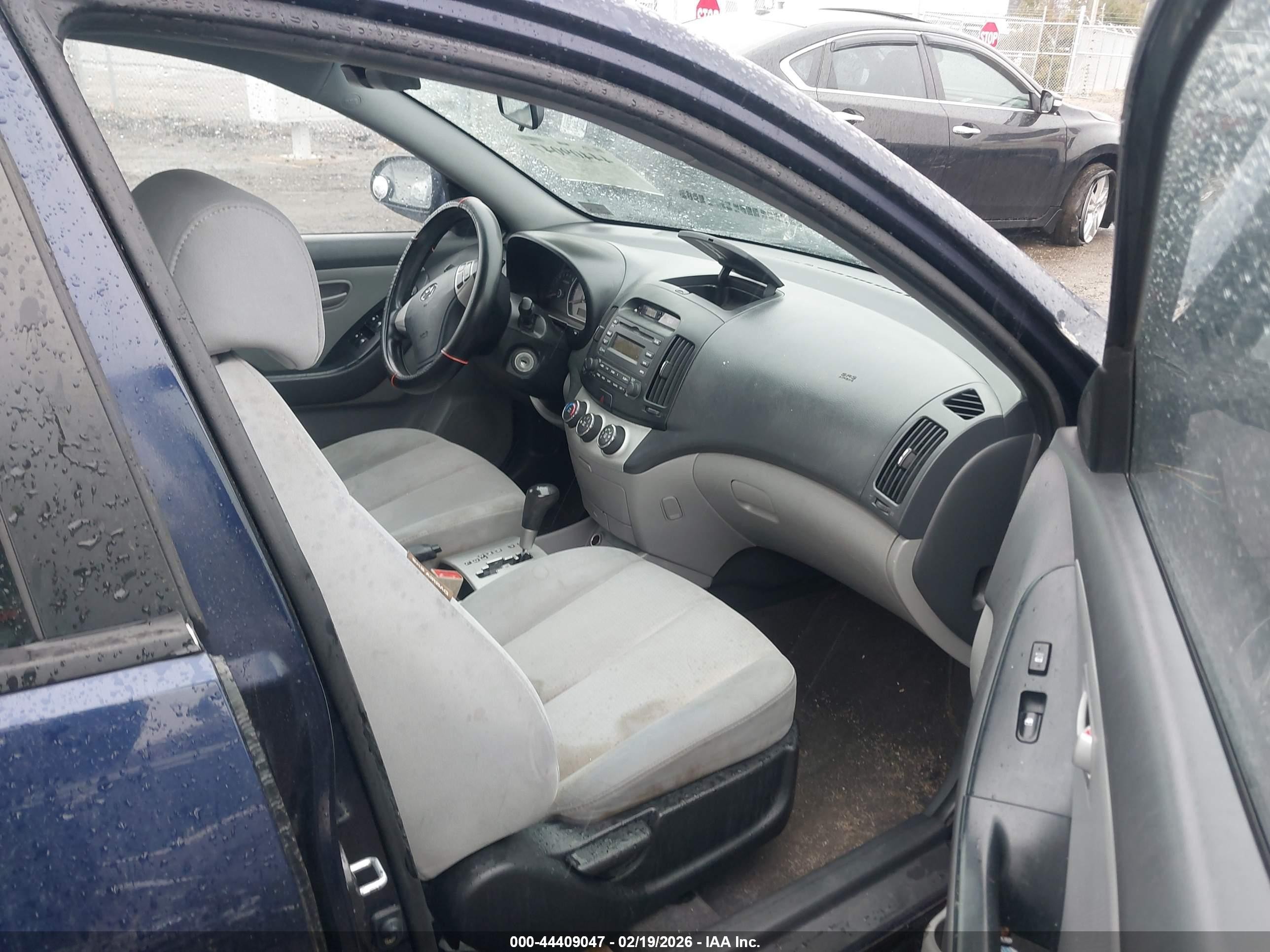 2008 Hyundai Elantra Gls/se Blue vin: KMHDU46D88U490100