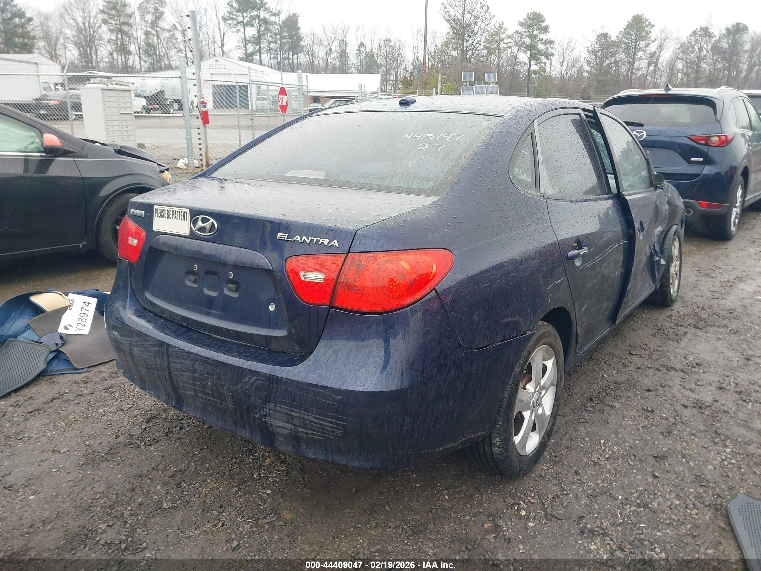2008 Hyundai Elantra Gls/se Blue vin: KMHDU46D88U490100