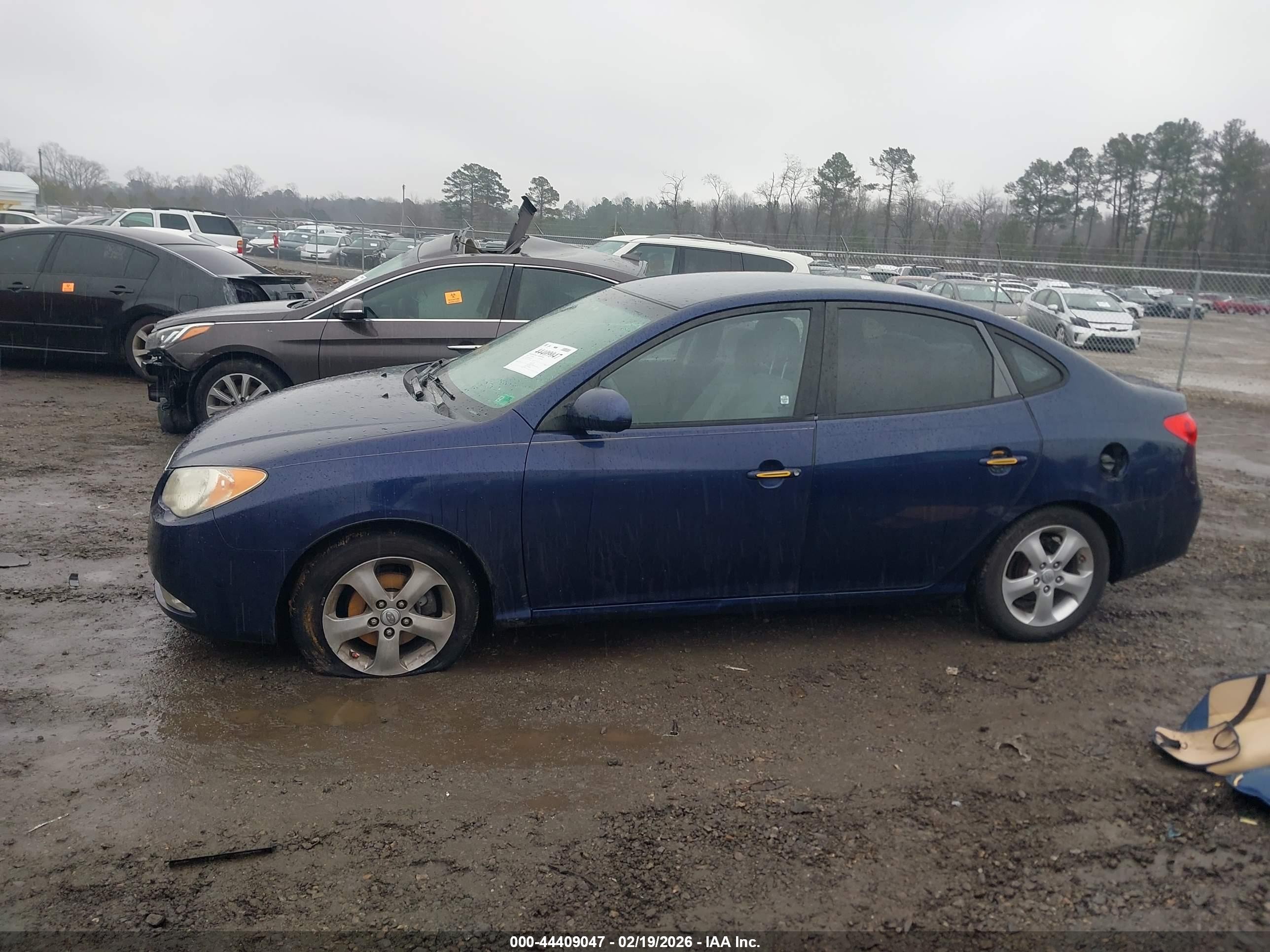 2008 Hyundai Elantra Gls/se Blue vin: KMHDU46D88U490100
