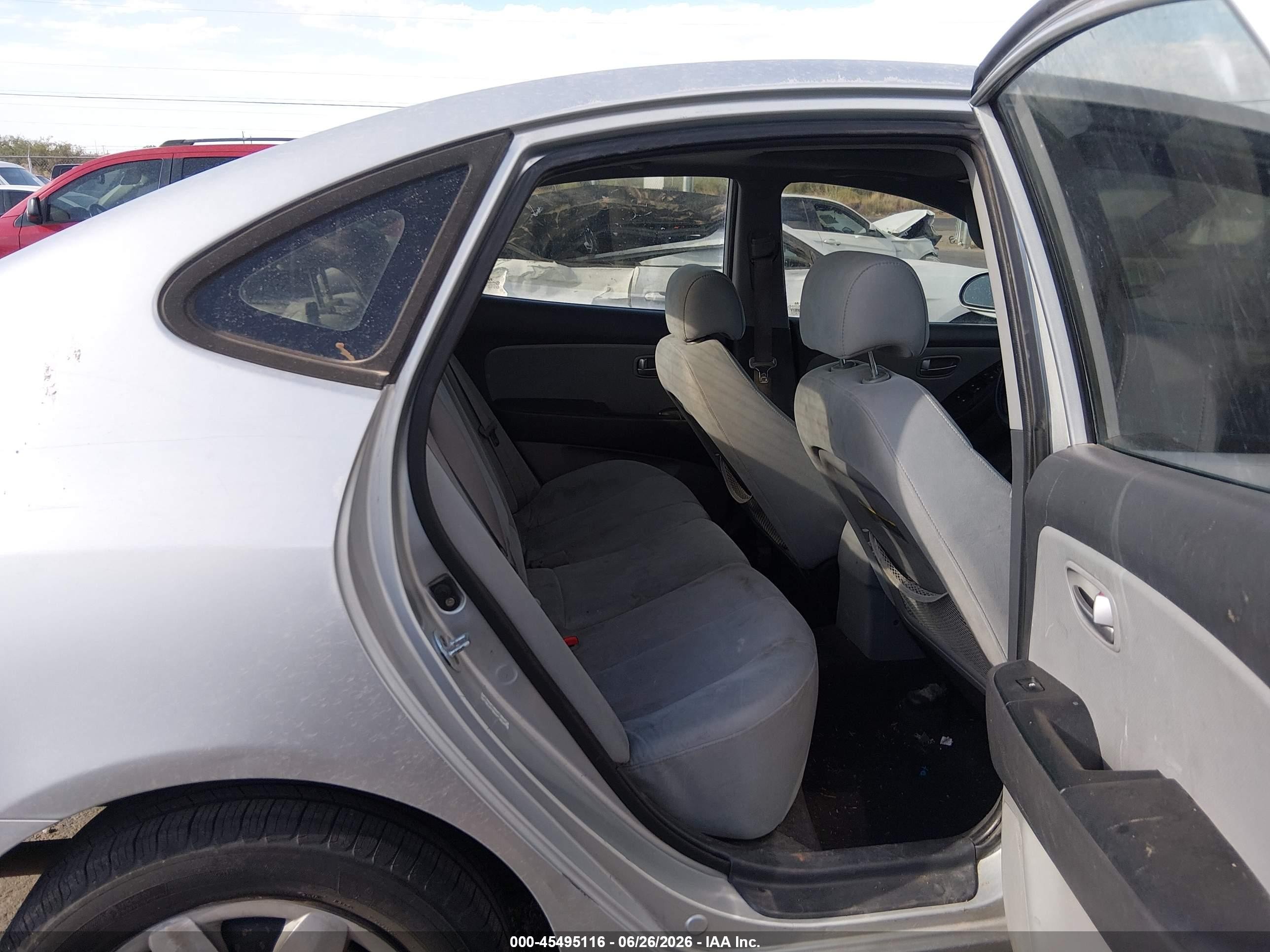 2008 Hyundai Elantra Gls/se Silver vin: KMHDU46D88U554491