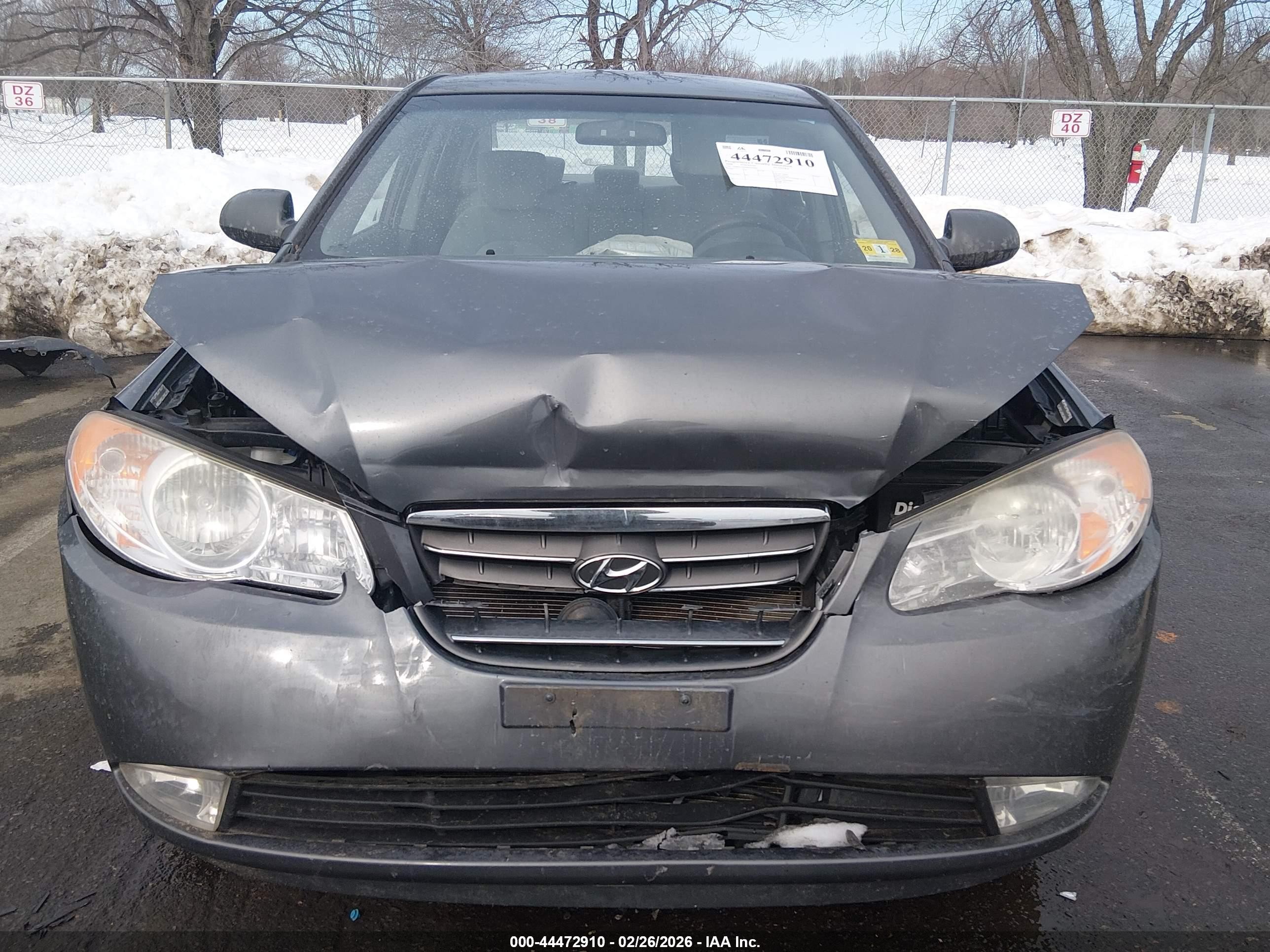 2008 Hyundai Elantra Gls/se Gray vin: KMHDU46D88U583845