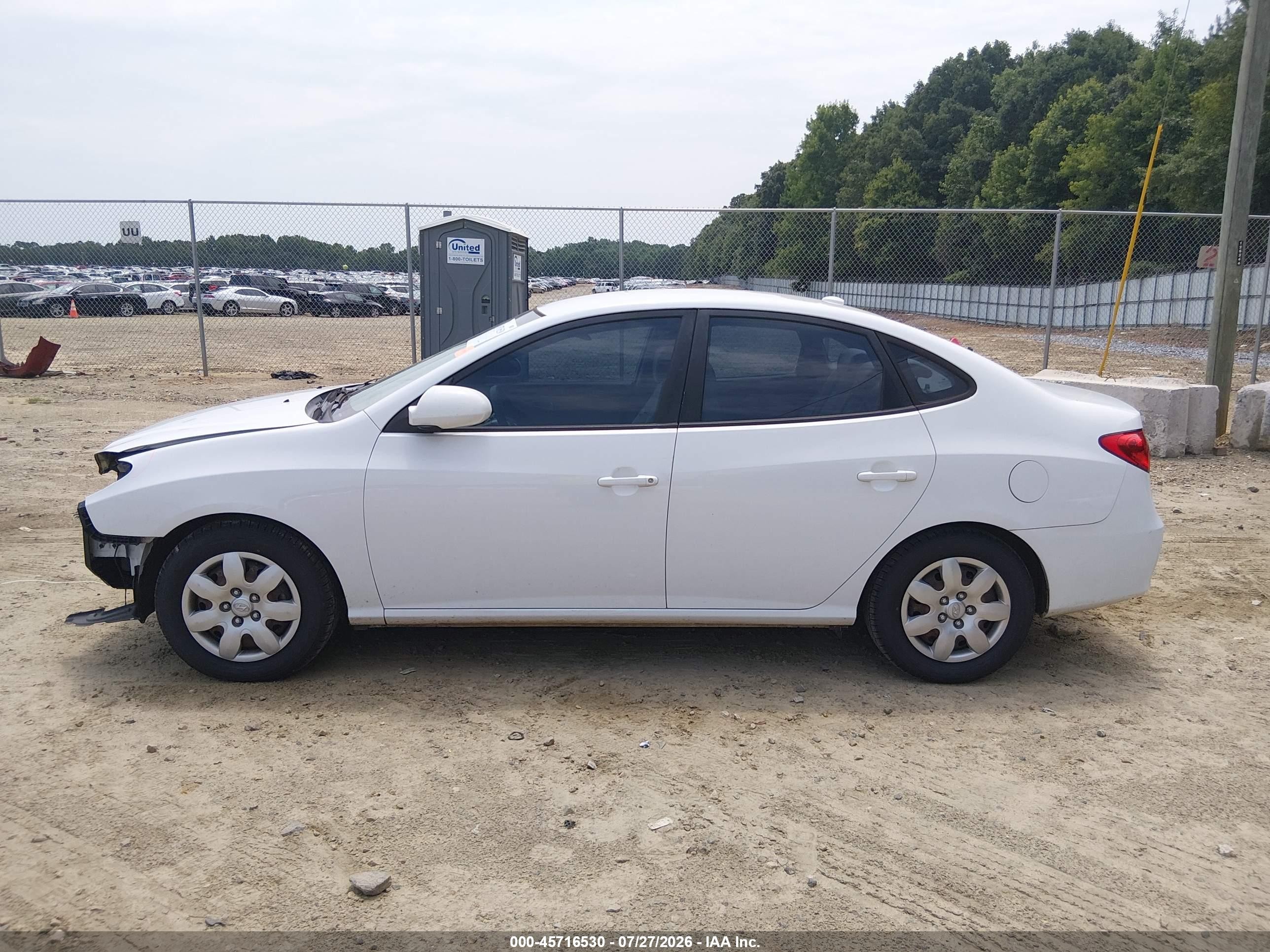 2009 Hyundai Elantra Gls White vin: KMHDU46D89U611189