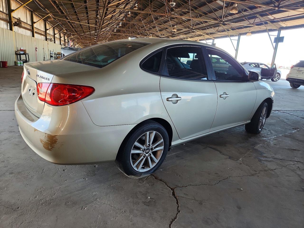 2009 Hyundai Elantra Gls Gold vin: KMHDU46D89U628218