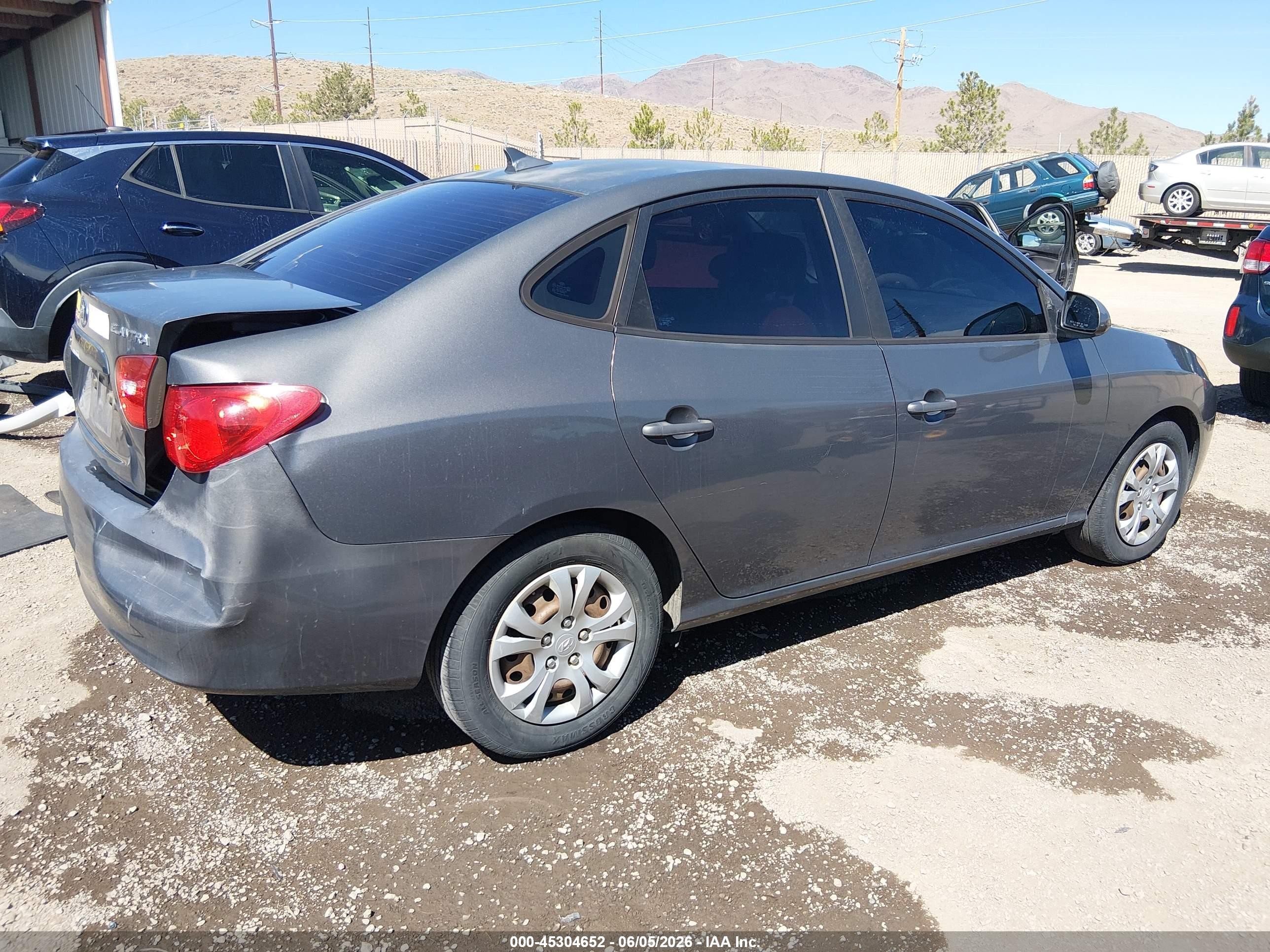 2009 Hyundai Elantra Gls Gray vin: KMHDU46D89U749895