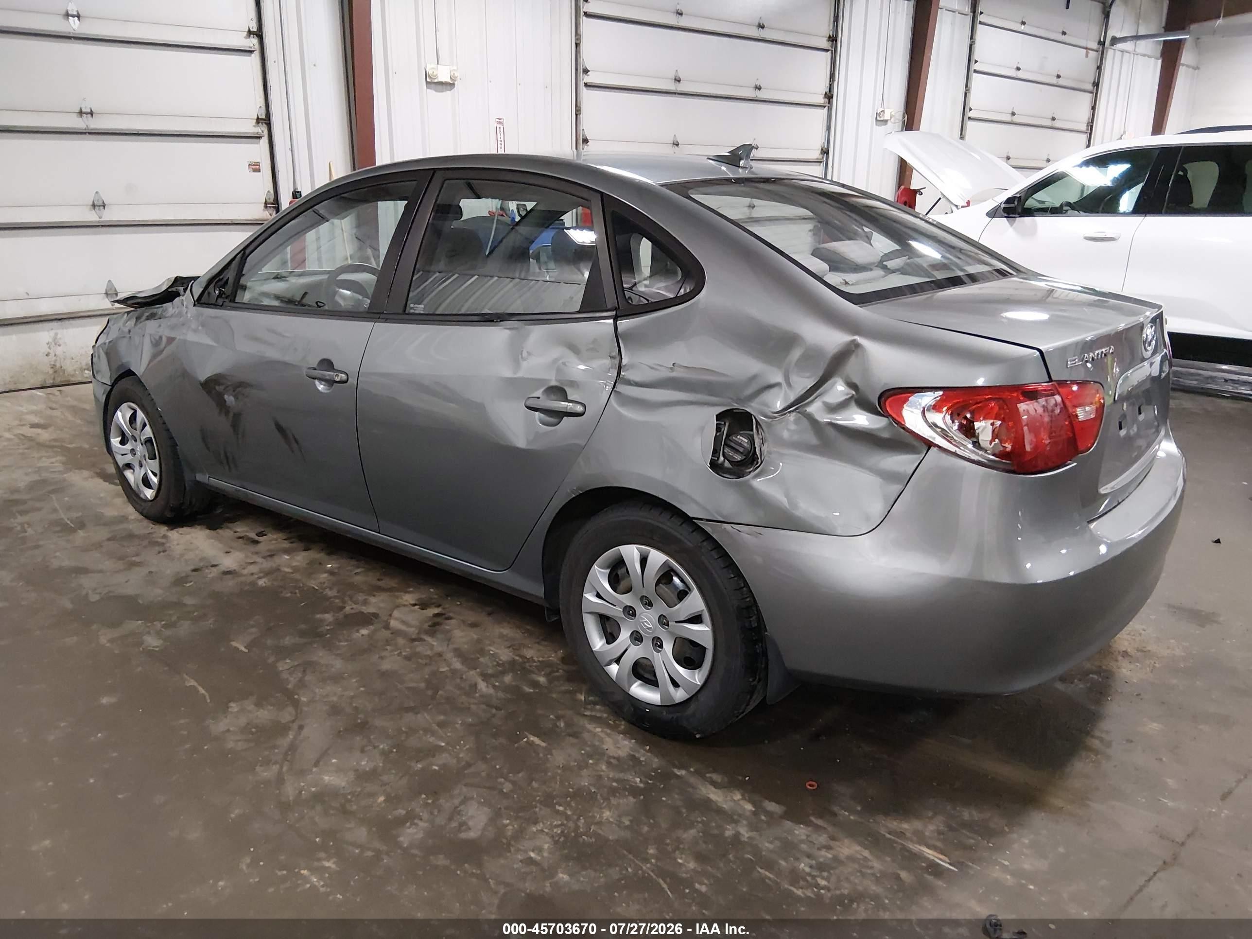 2009 Hyundai Elantra Gls Gray vin: KMHDU46D89U790169