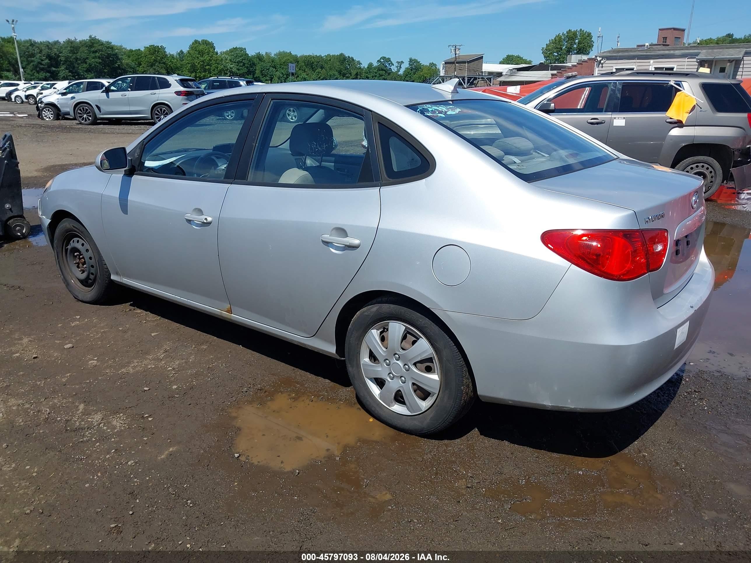 2009 Hyundai Elantra Gls Silver vin: KMHDU46D89U819380