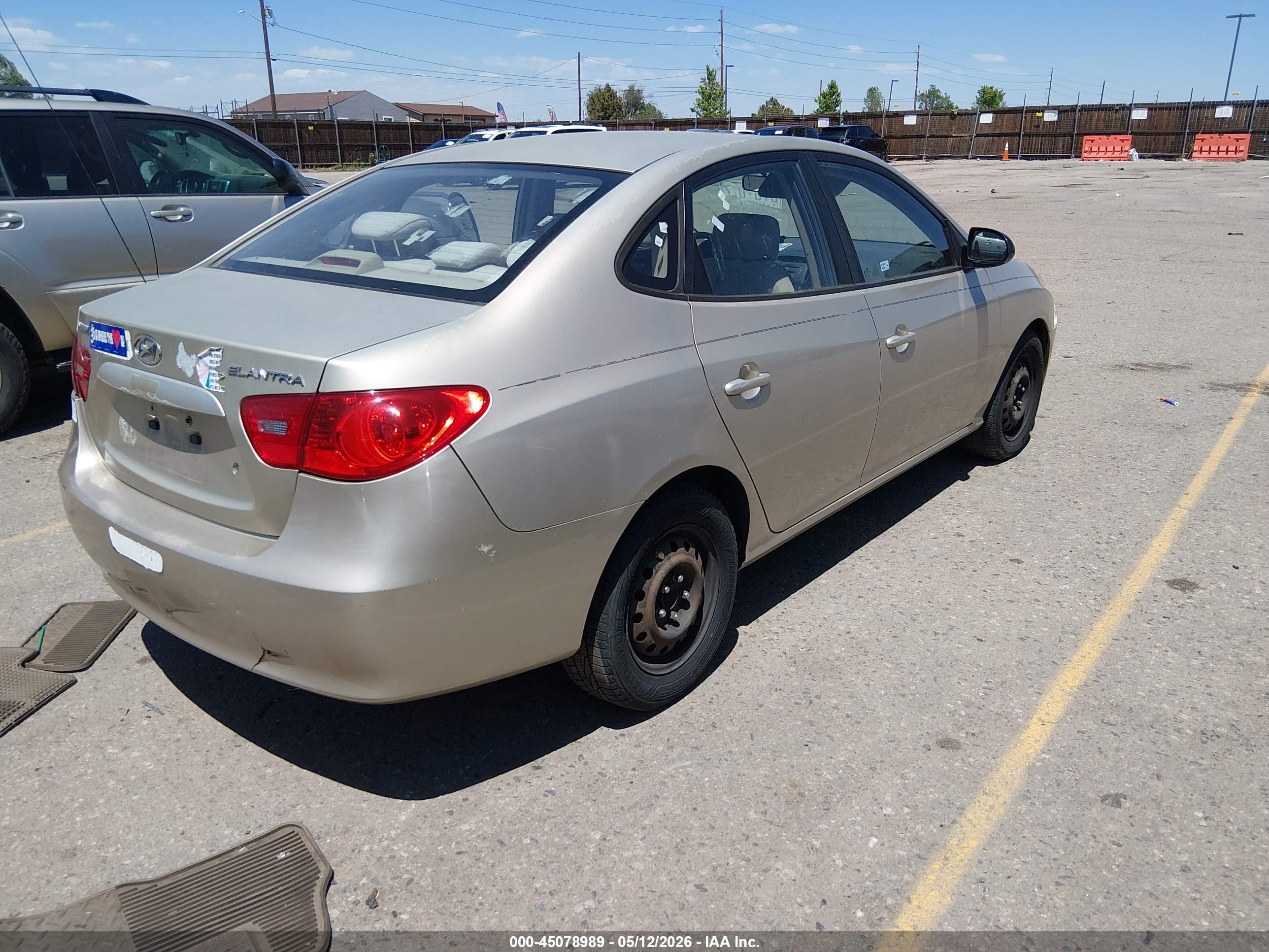 2007 Hyundai Elantra Gls/limited/se Brown vin: KMHDU46D97U067430