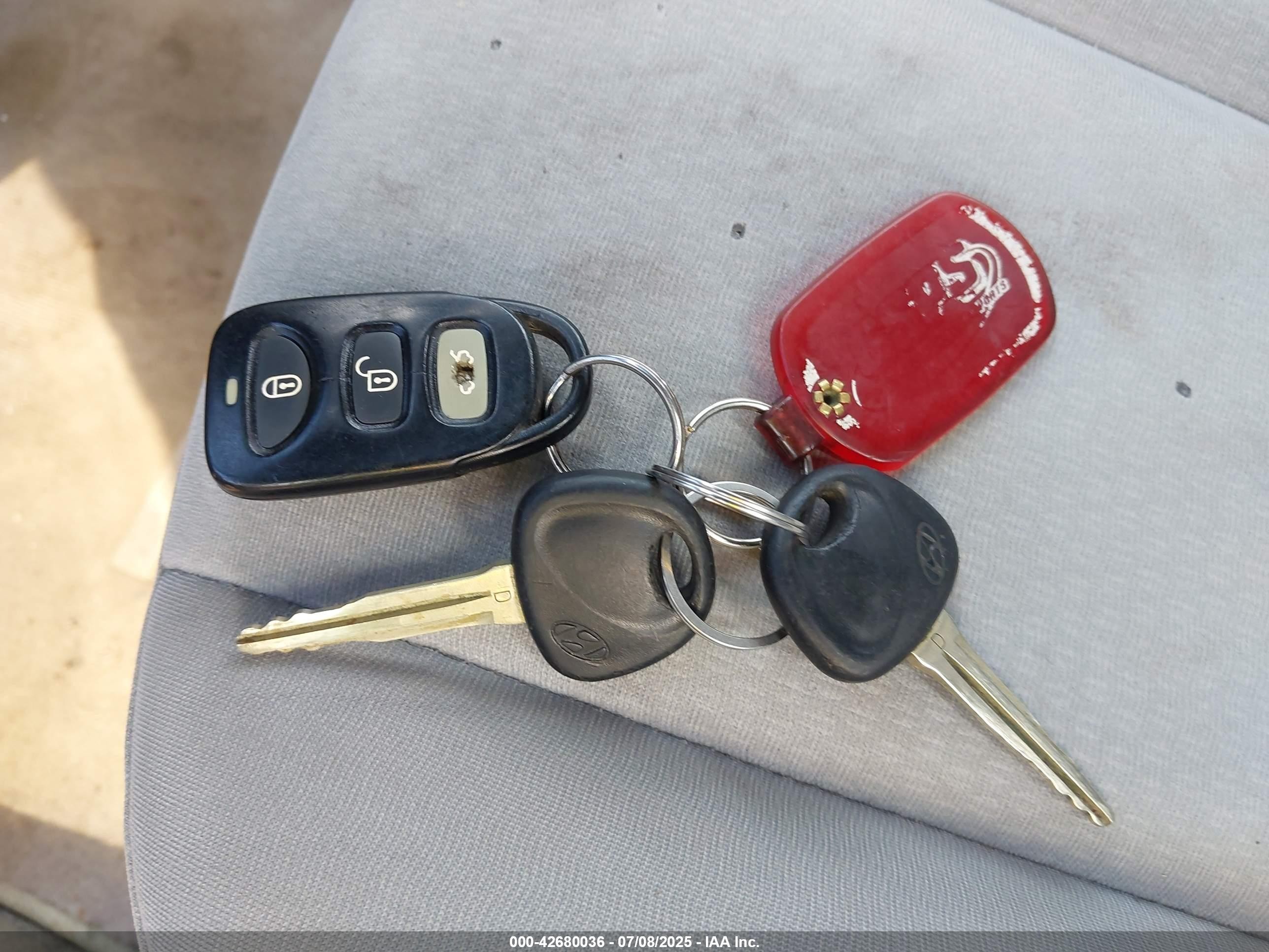 2007 Hyundai Elantra   Серый vin: KMHDU46D97U108333