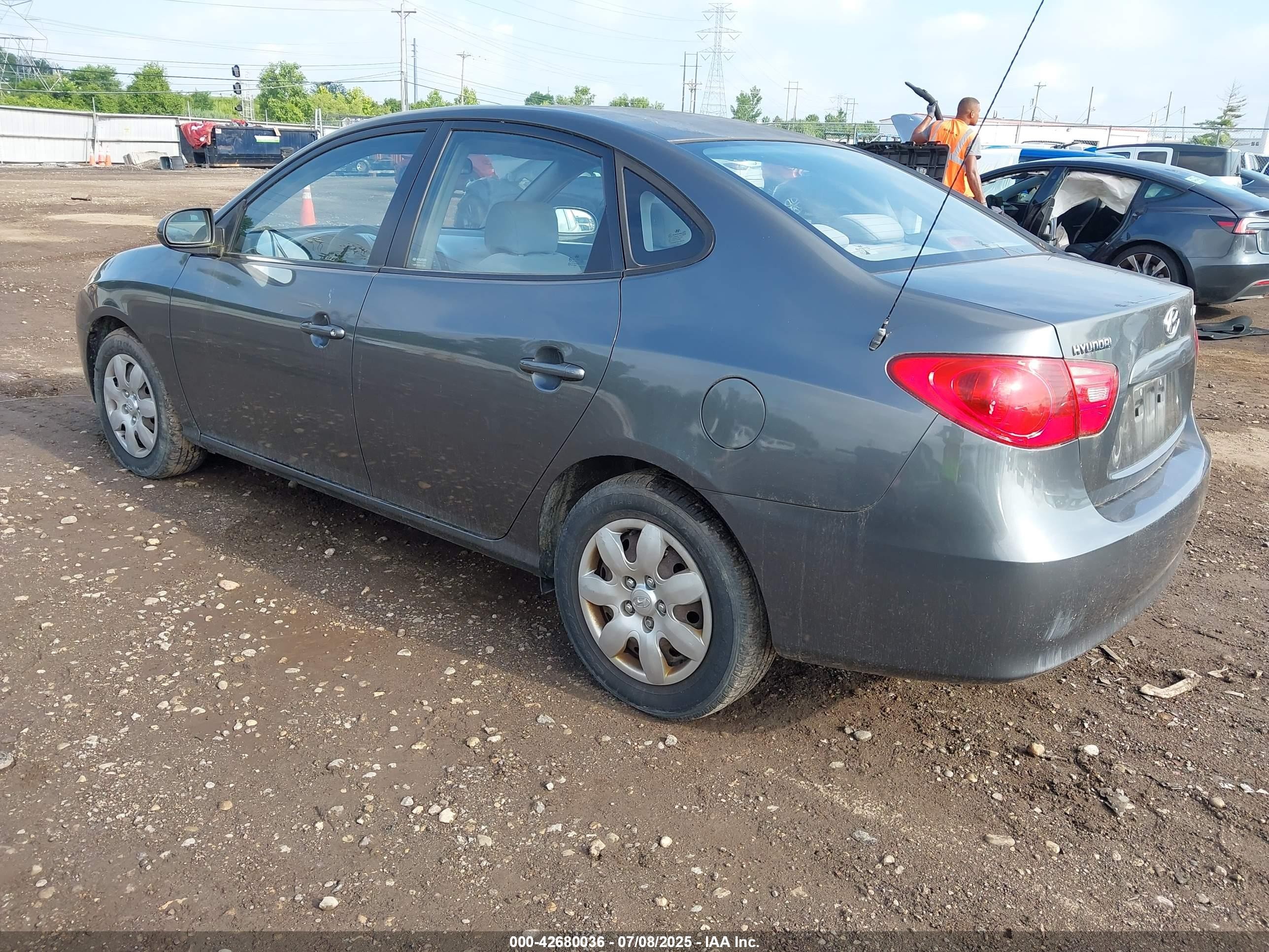 2007 Hyundai Elantra   Серый vin: KMHDU46D97U108333