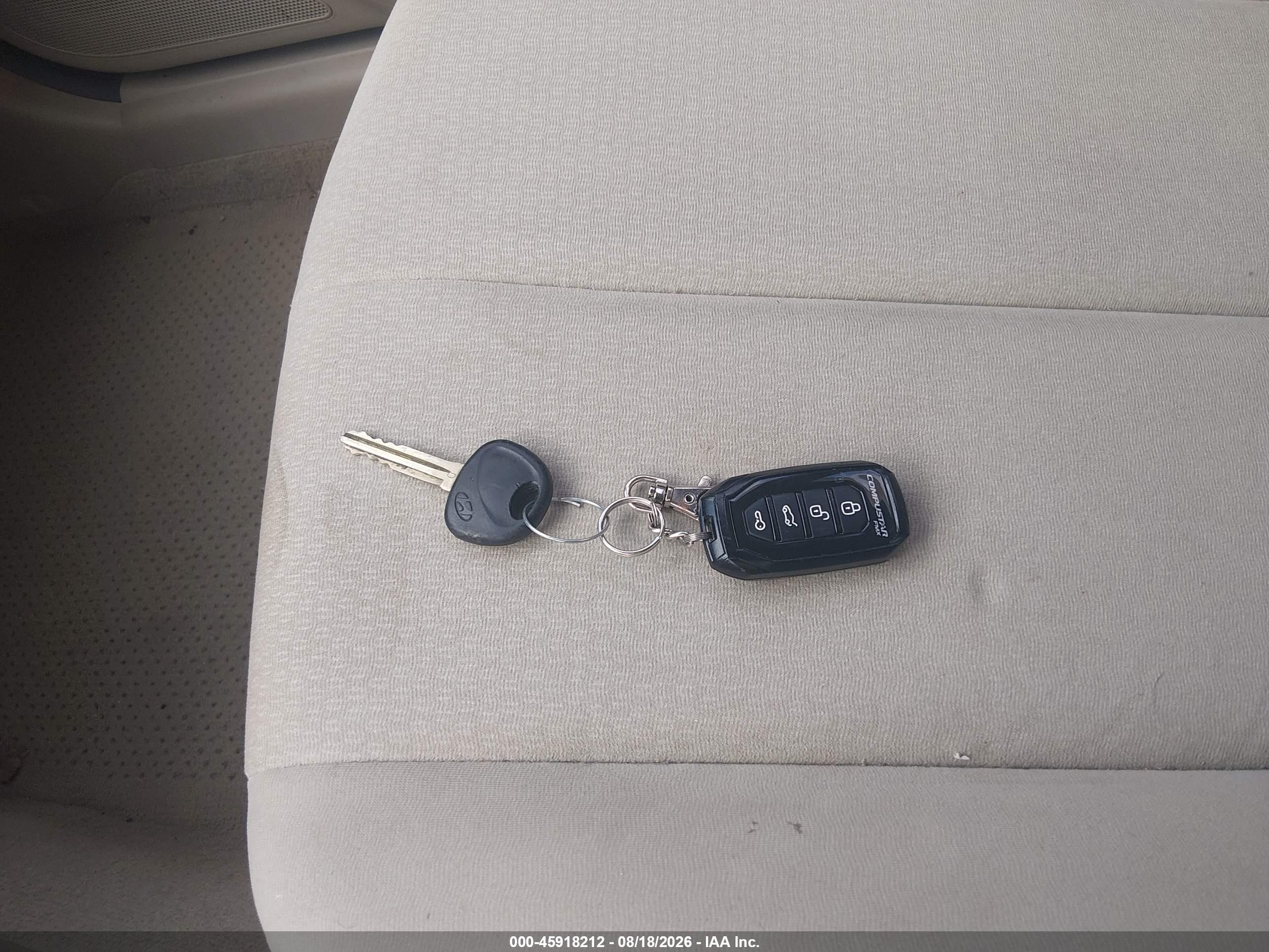 2008 Hyundai Elantra Gls/se Purple vin: KMHDU46D98U286289