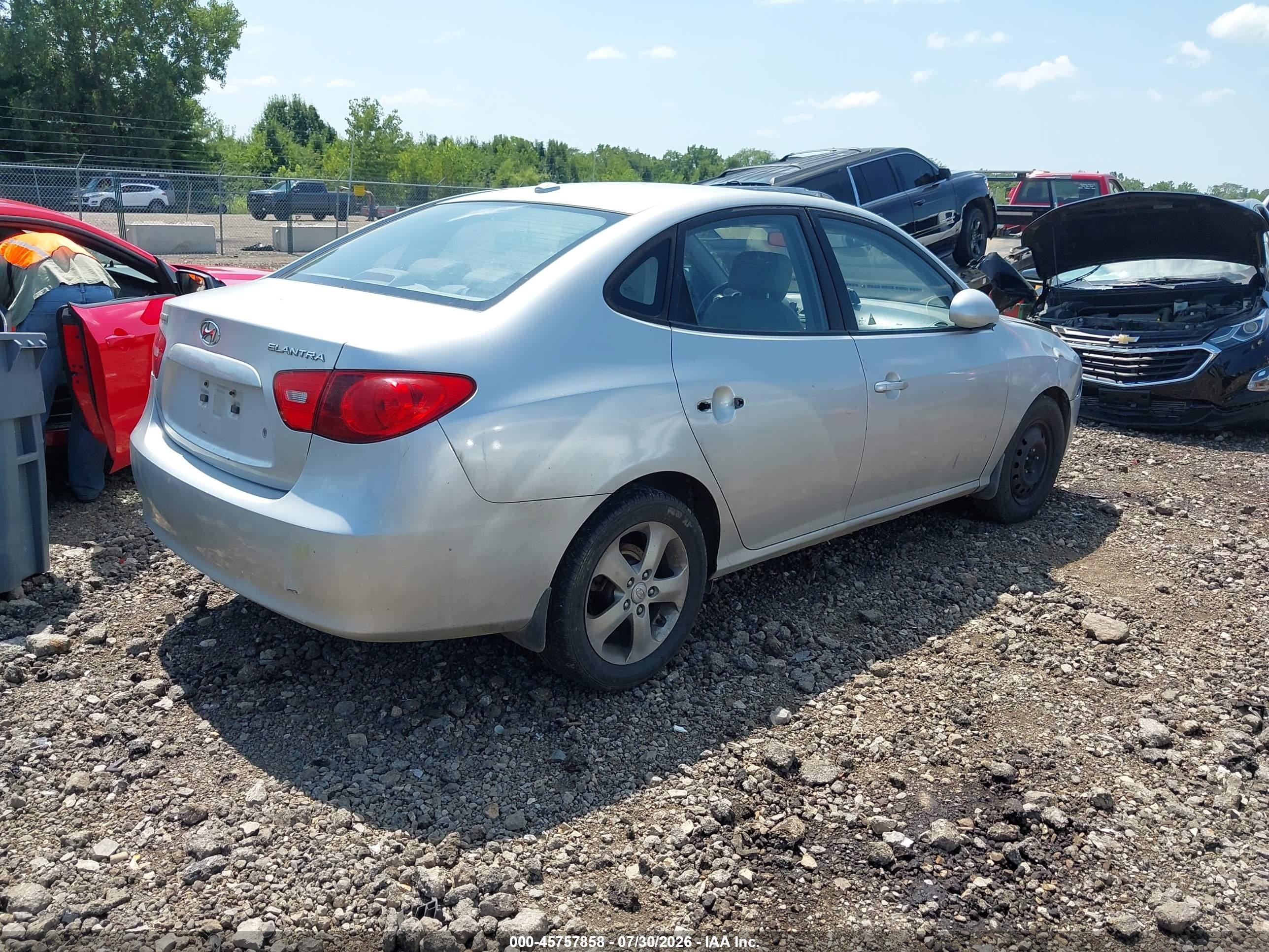2008 Hyundai Elantra Gls/se Silver vin: KMHDU46D98U334471