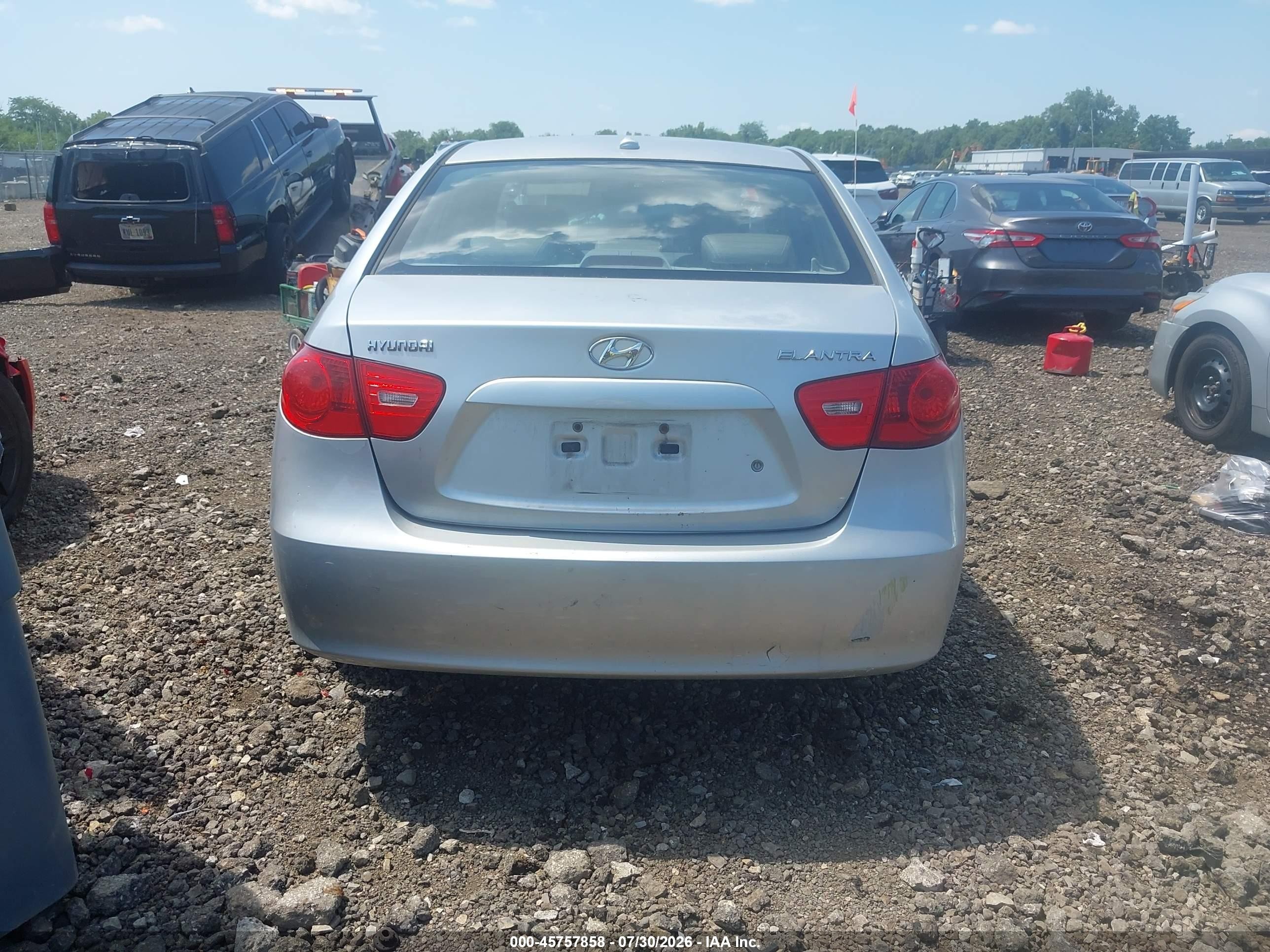 2008 Hyundai Elantra Gls/se Silver vin: KMHDU46D98U334471