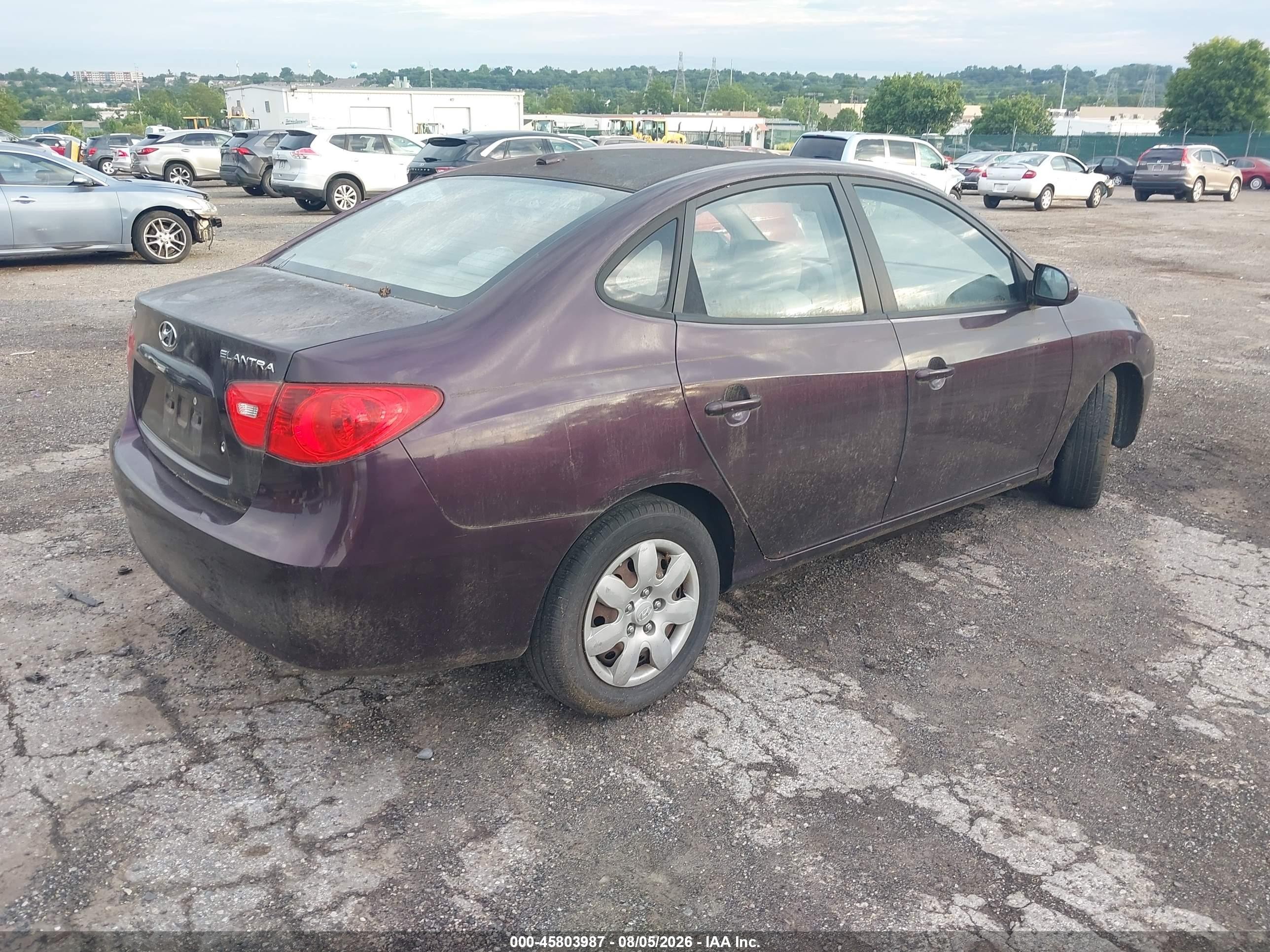 2008 Hyundai Elantra Gls/se Maroon vin: KMHDU46D98U382875