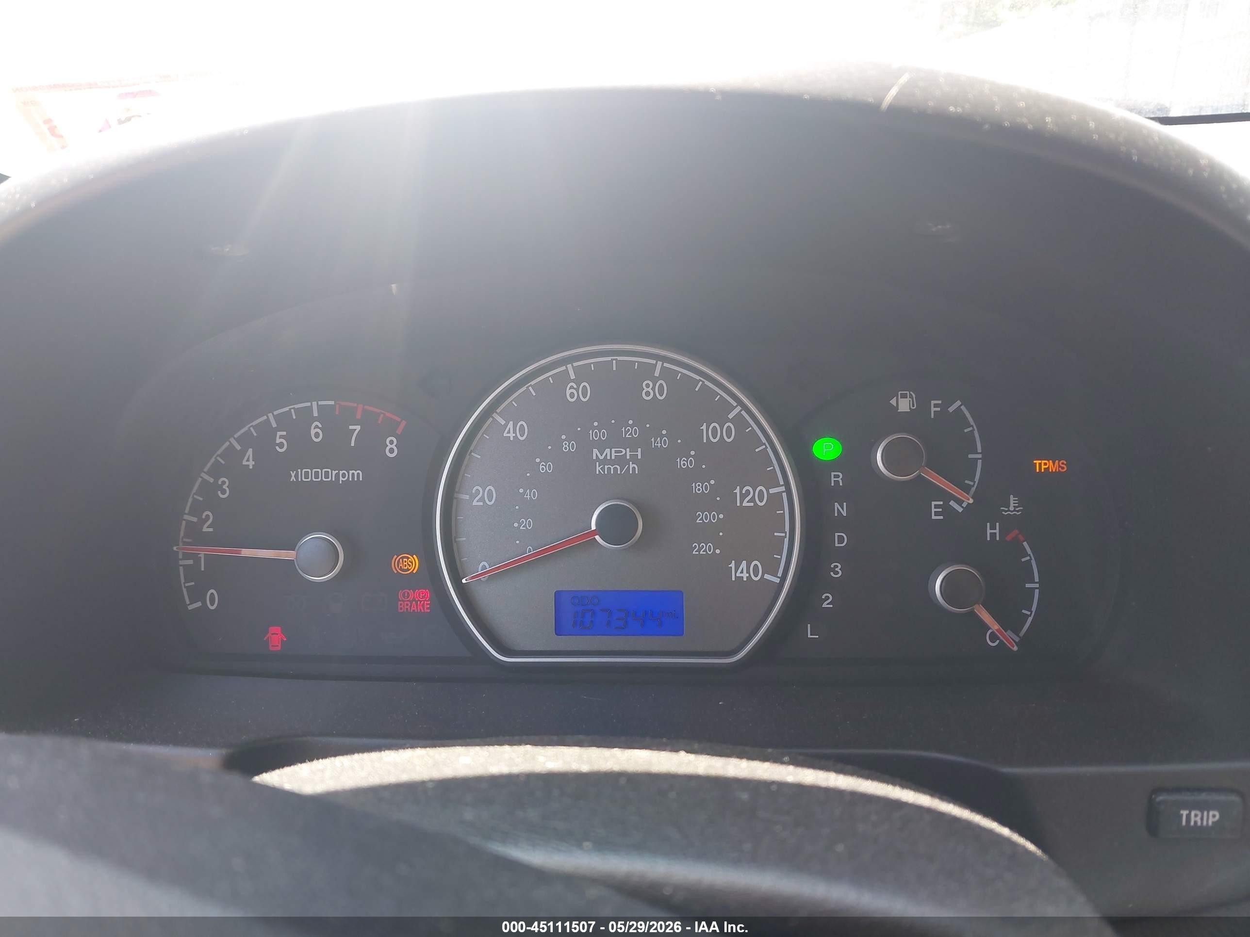 2008 Hyundai Elantra Gls/se White vin: KMHDU46D98U501220