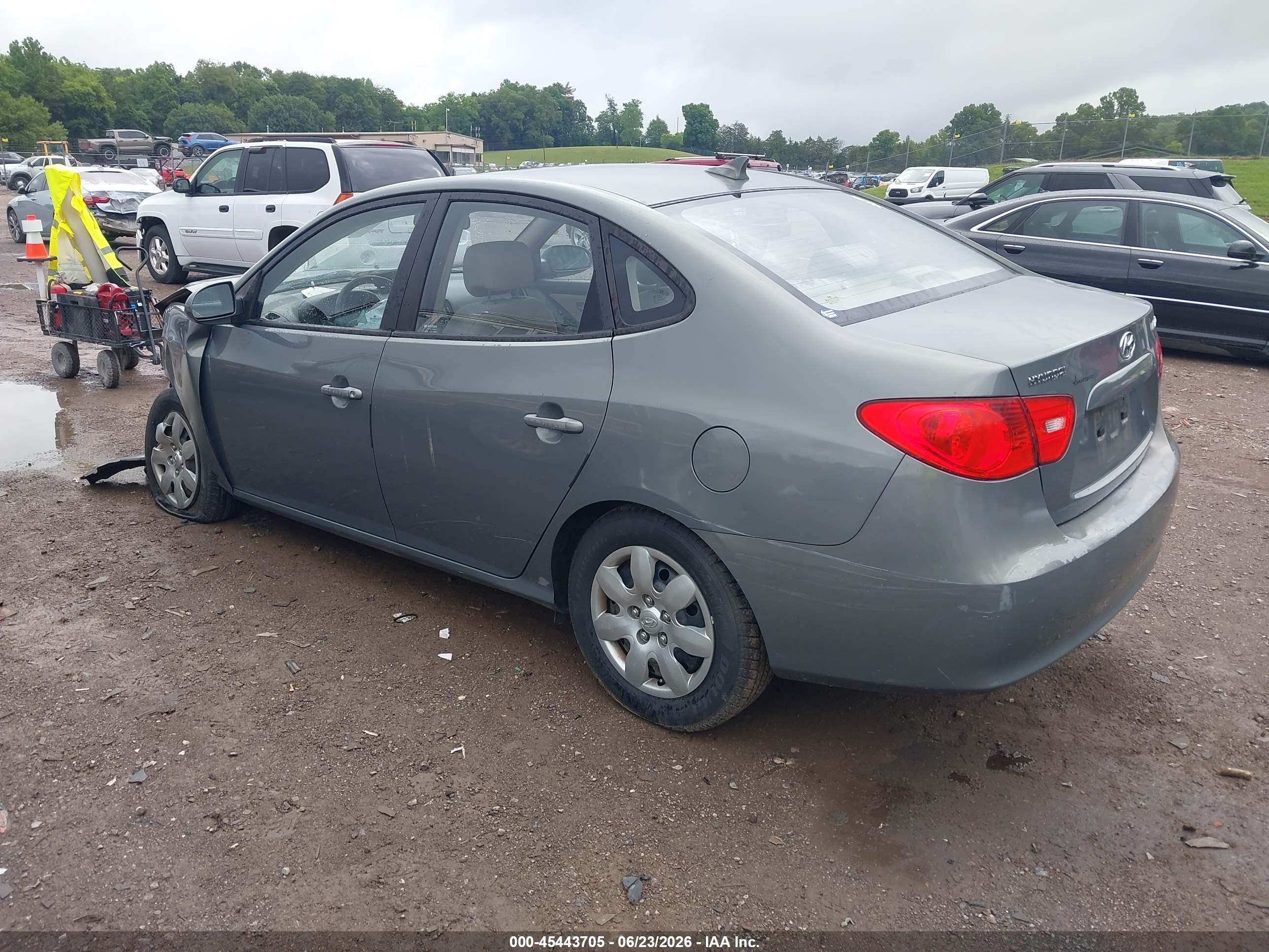 2009 Hyundai Elantra Gls Gray vin: KMHDU46D99U676066