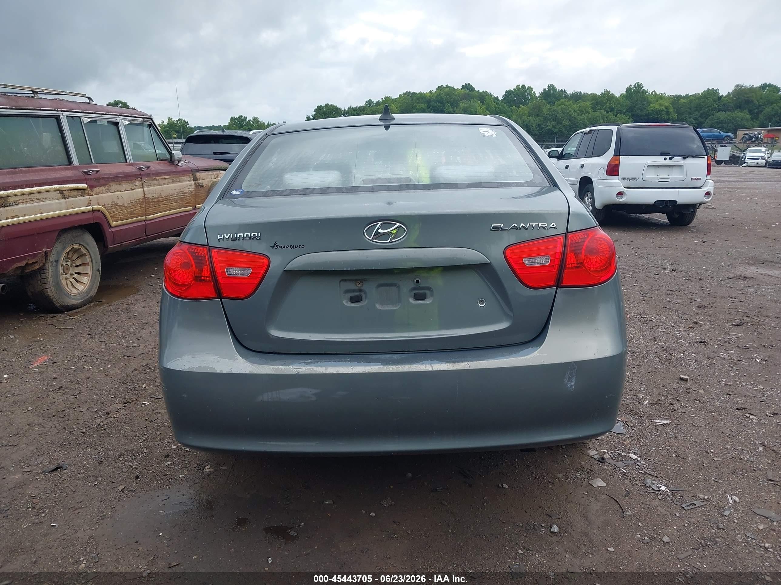 2009 Hyundai Elantra Gls Gray vin: KMHDU46D99U676066