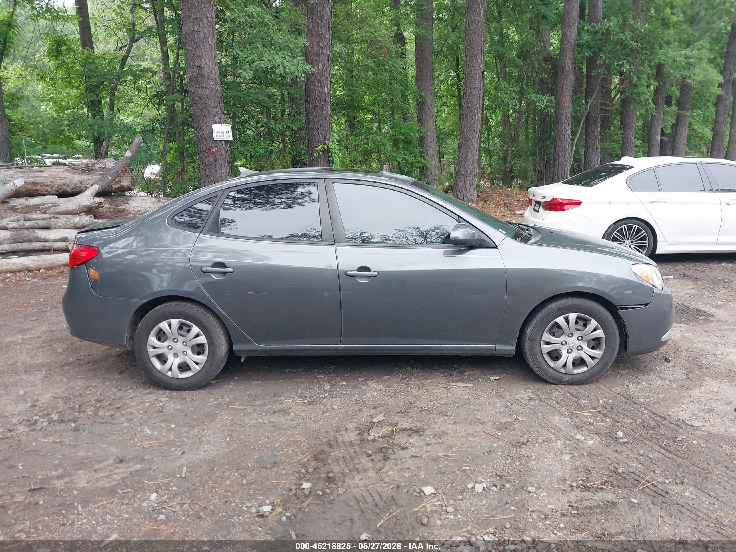 2009 Hyundai Elantra Gls Gray vin: KMHDU46D99U731714