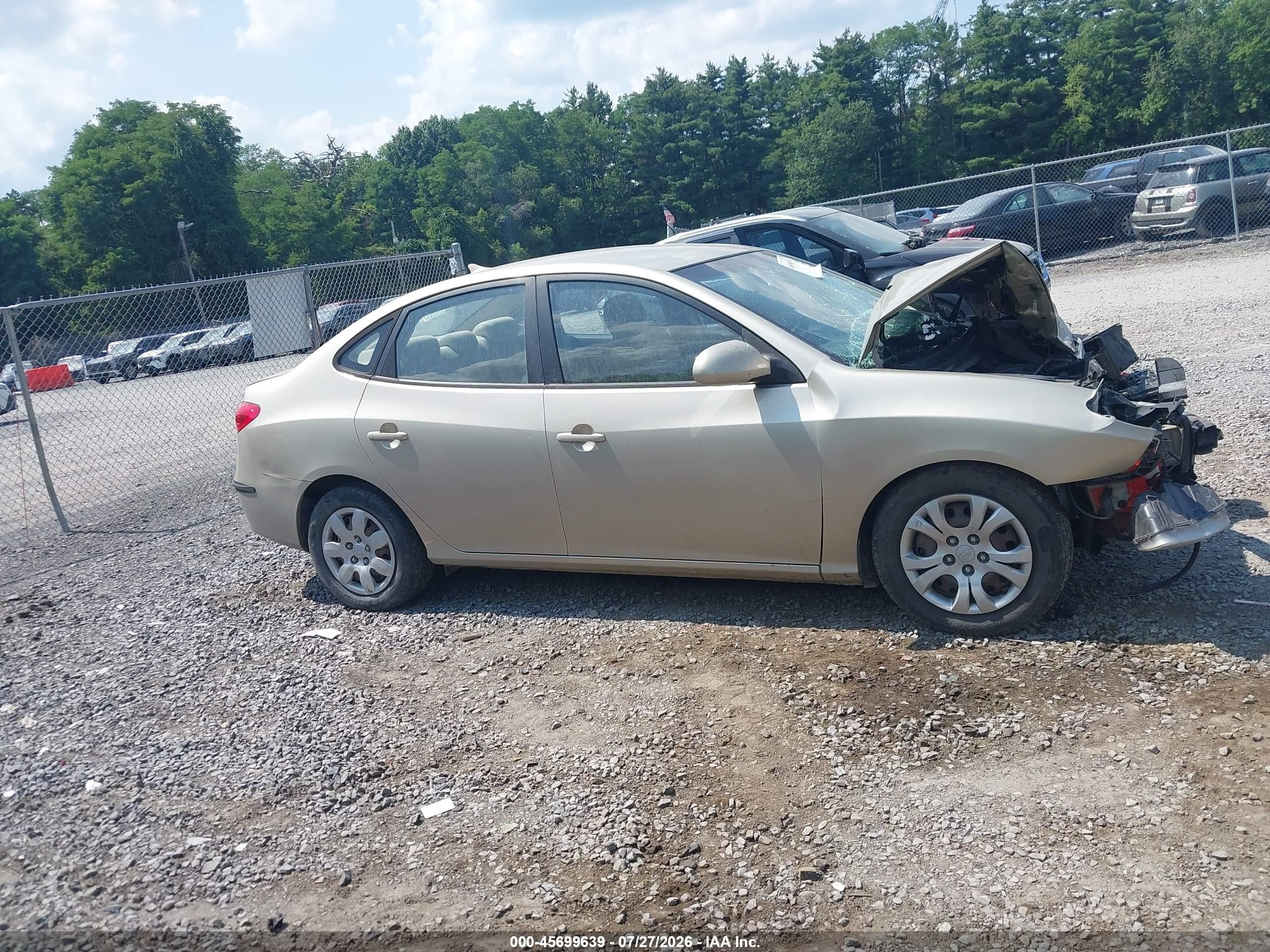 2009 Hyundai Elantra Gls Gold vin: KMHDU46D99U785045
