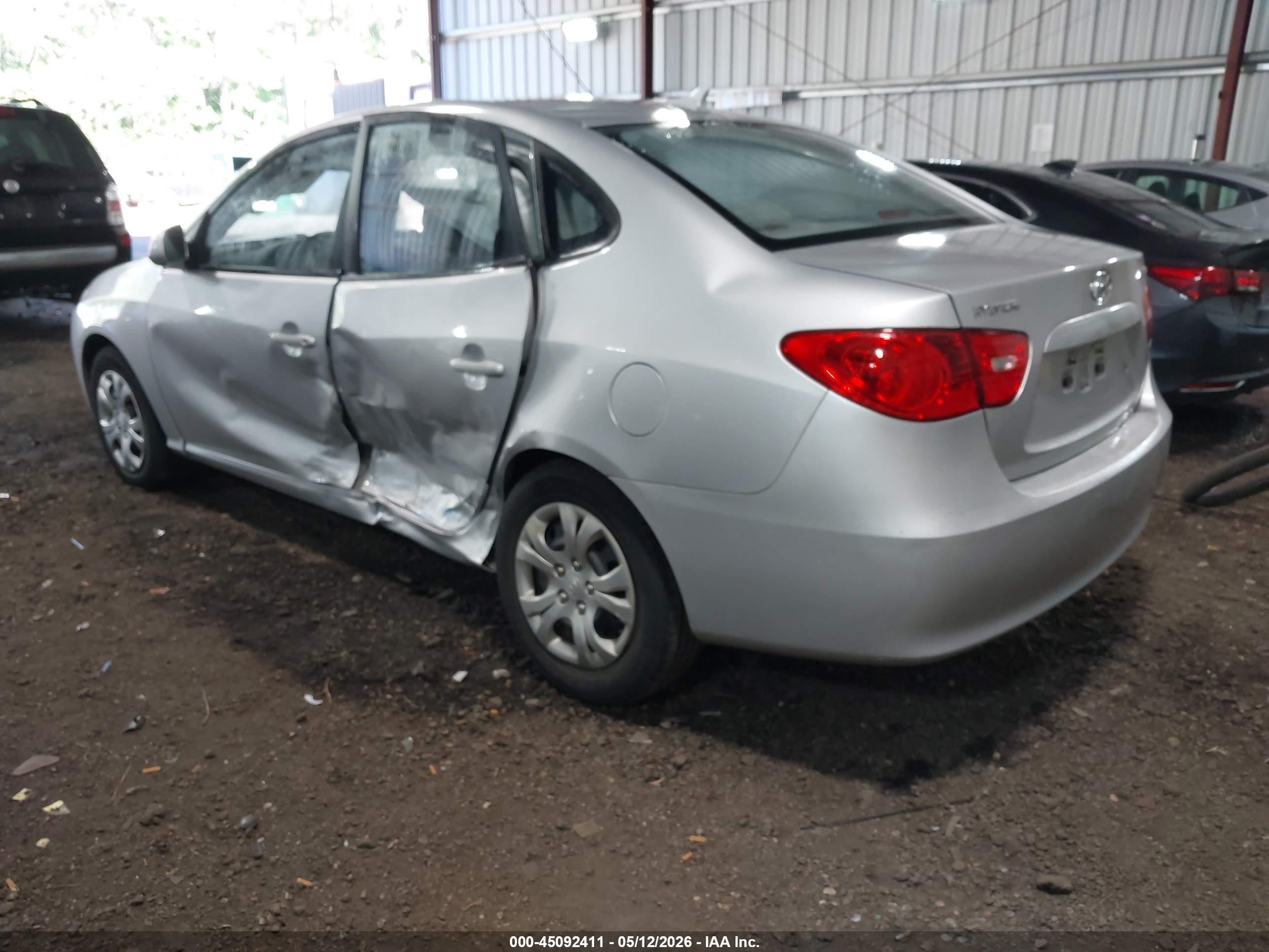 2009 Hyundai Elantra Gls Silver vin: KMHDU46D99U807643