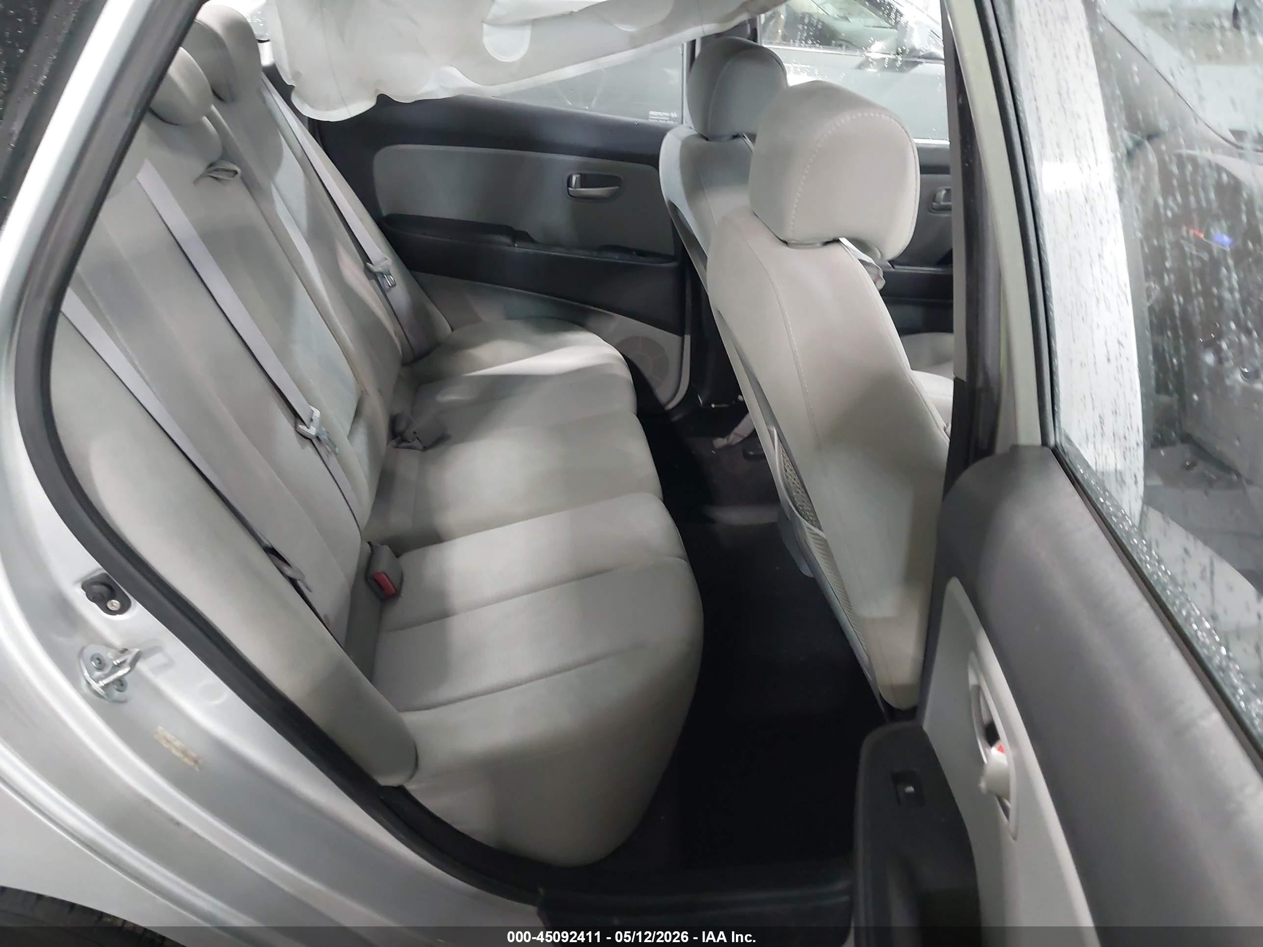 2009 Hyundai Elantra Gls Silver vin: KMHDU46D99U807643