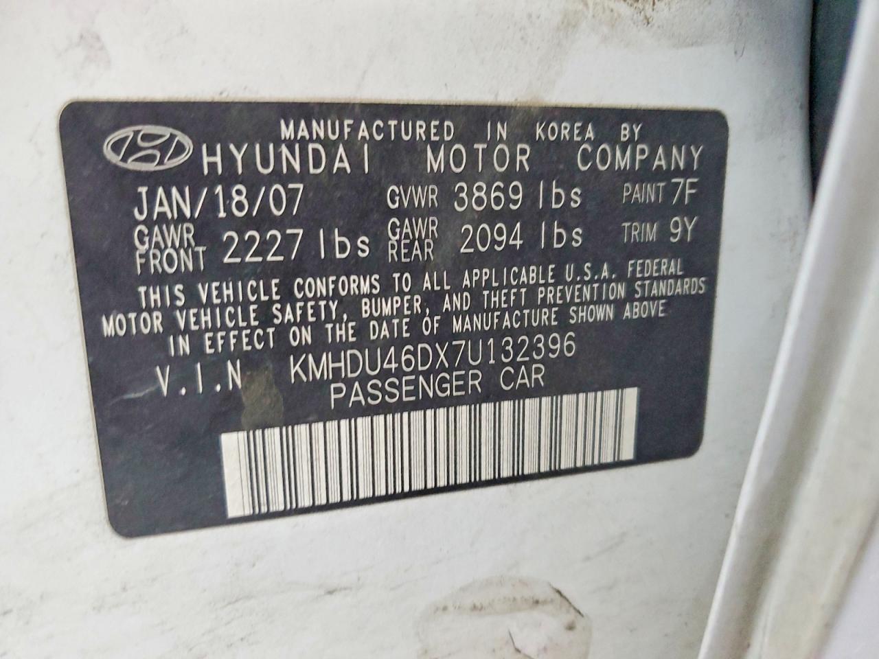 2007 Hyundai Elantra Gls White vin: KMHDU46DX7U132396