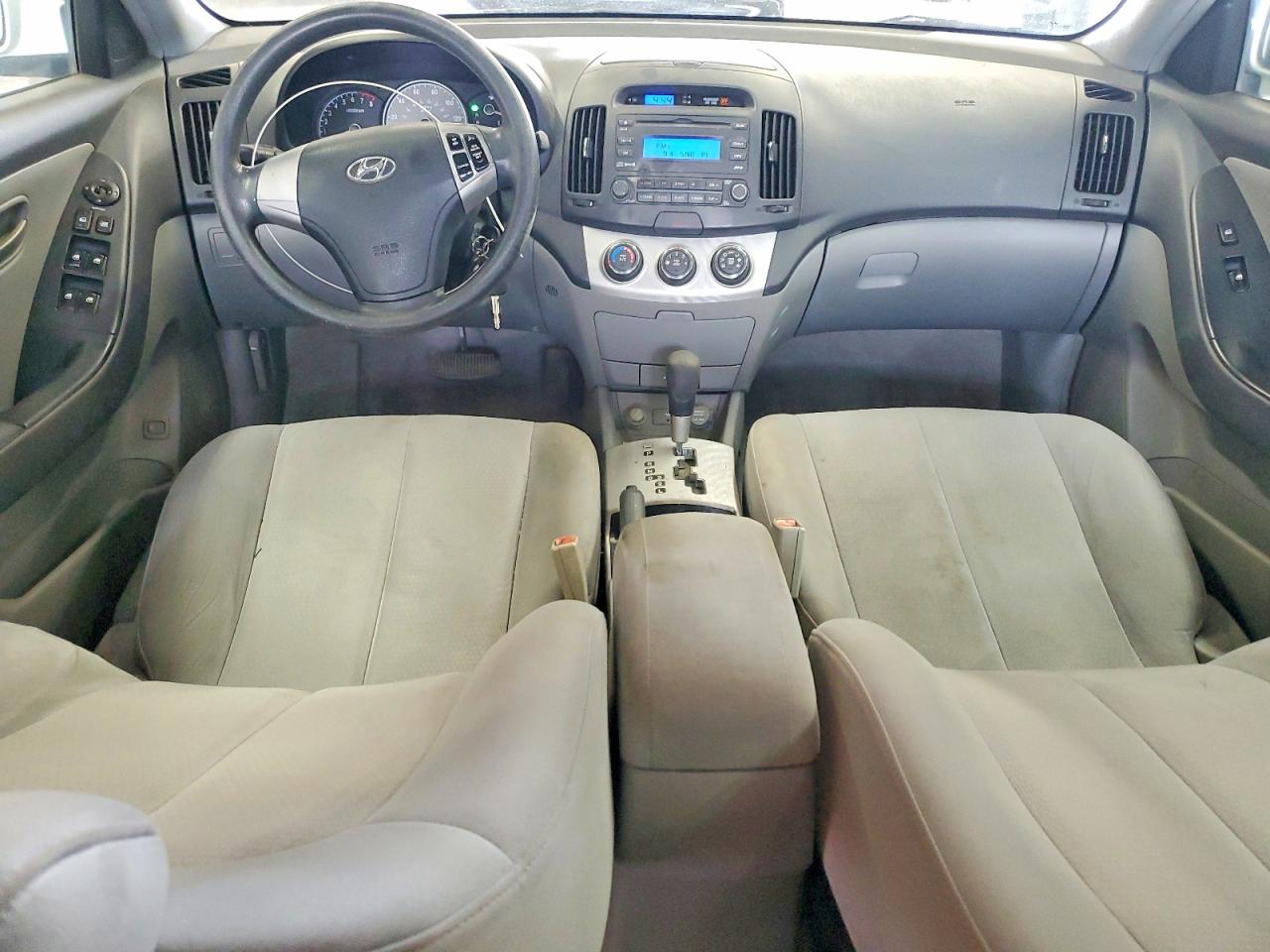 2007 Hyundai Elantra Gls White vin: KMHDU46DX7U132396