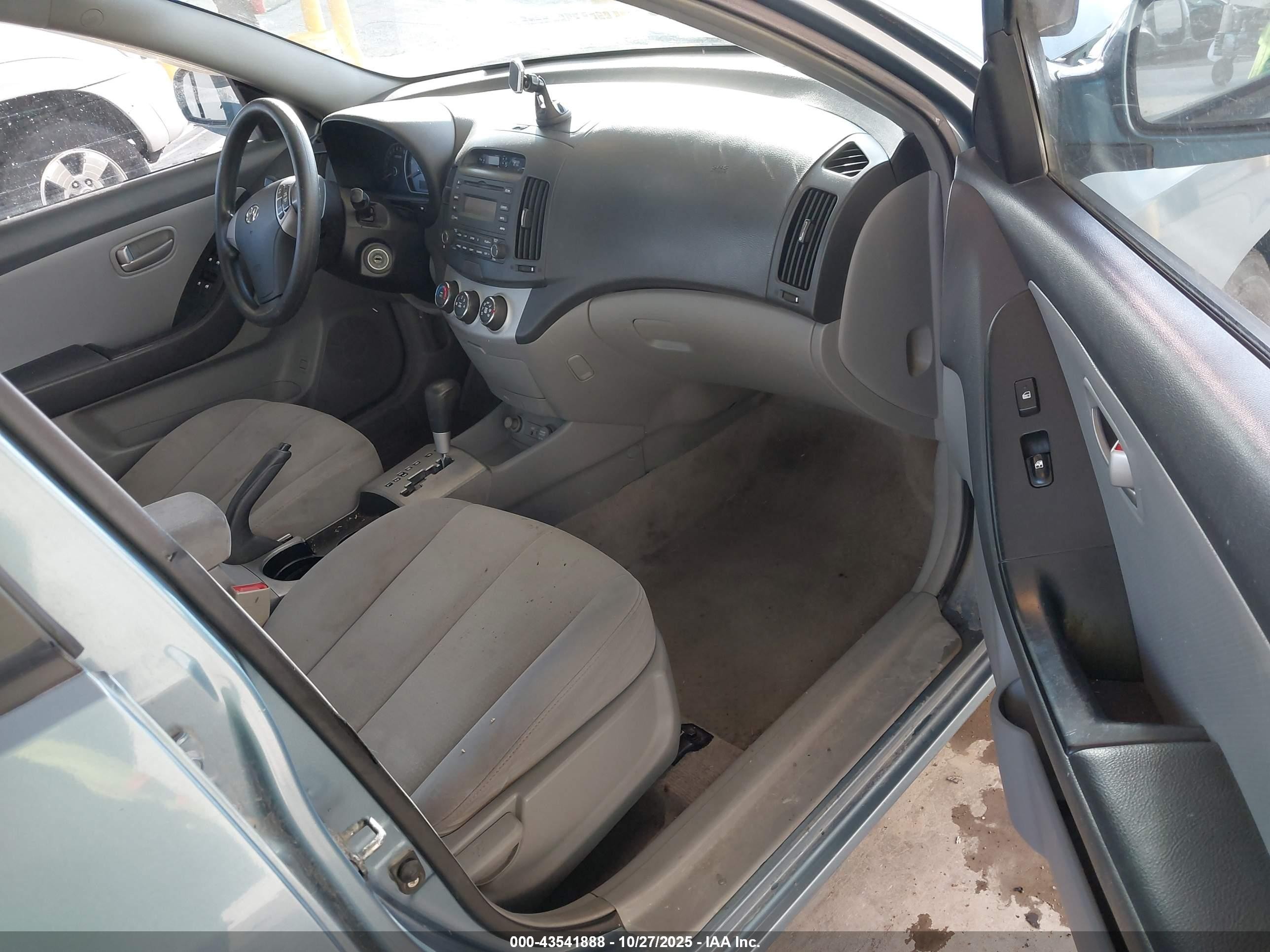 2007 Hyundai Elantra Gls/limited/se Light Blue vin: KMHDU46DX7U138778