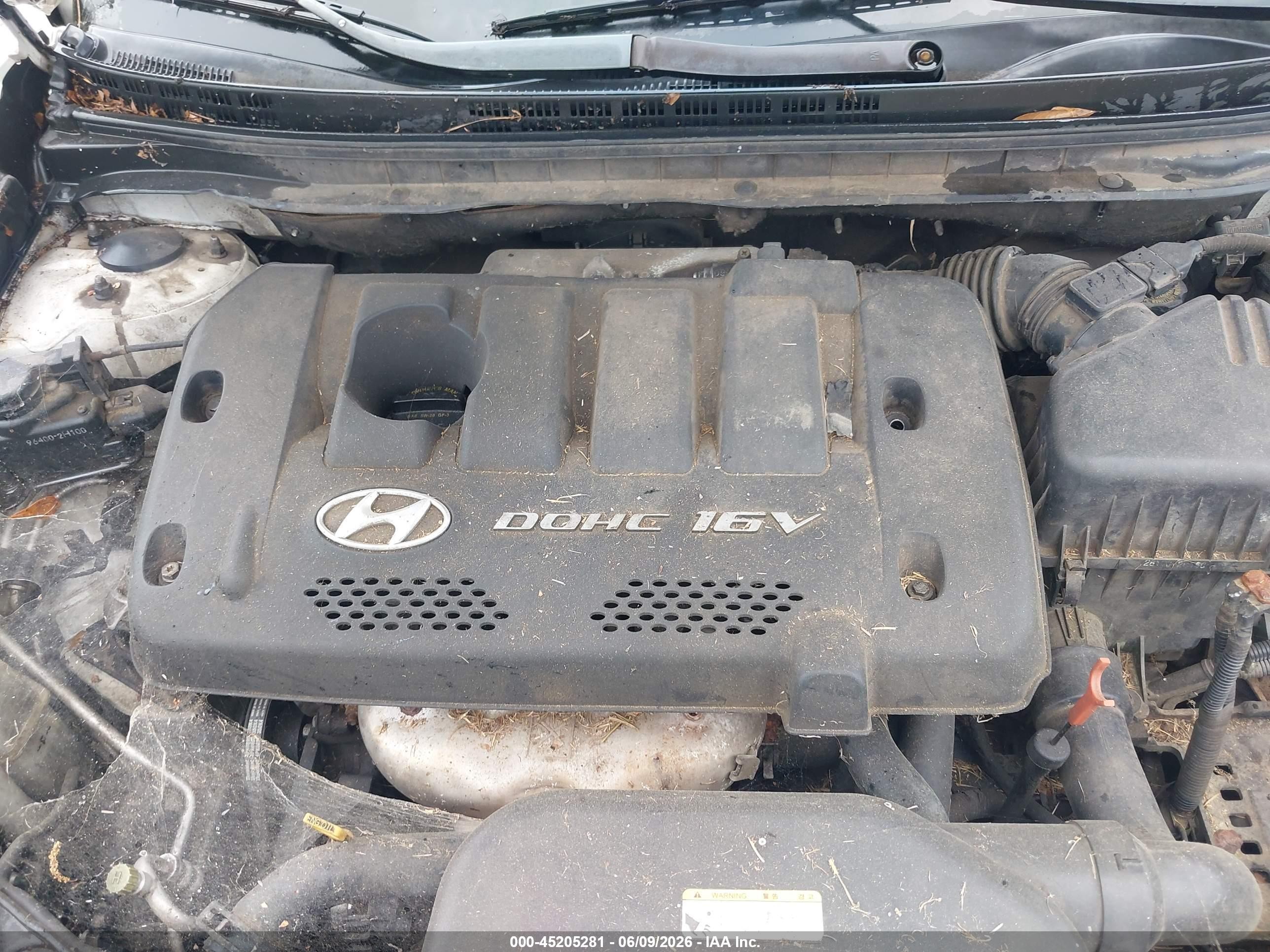 2007 Hyundai Elantra Gls/limited/se White vin: KMHDU46DX7U165737