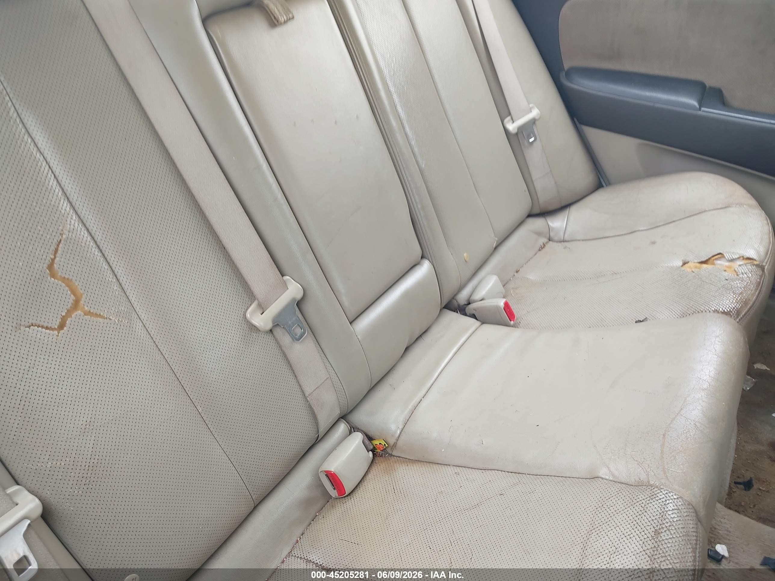 2007 Hyundai Elantra Gls/limited/se White vin: KMHDU46DX7U165737