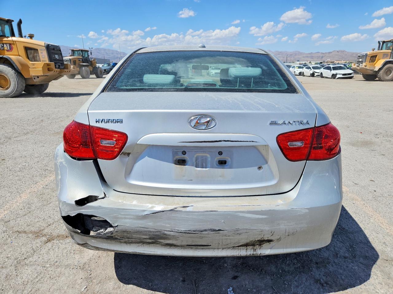 2007 Hyundai Elantra Gls Silver vin: KMHDU46DX7U220316