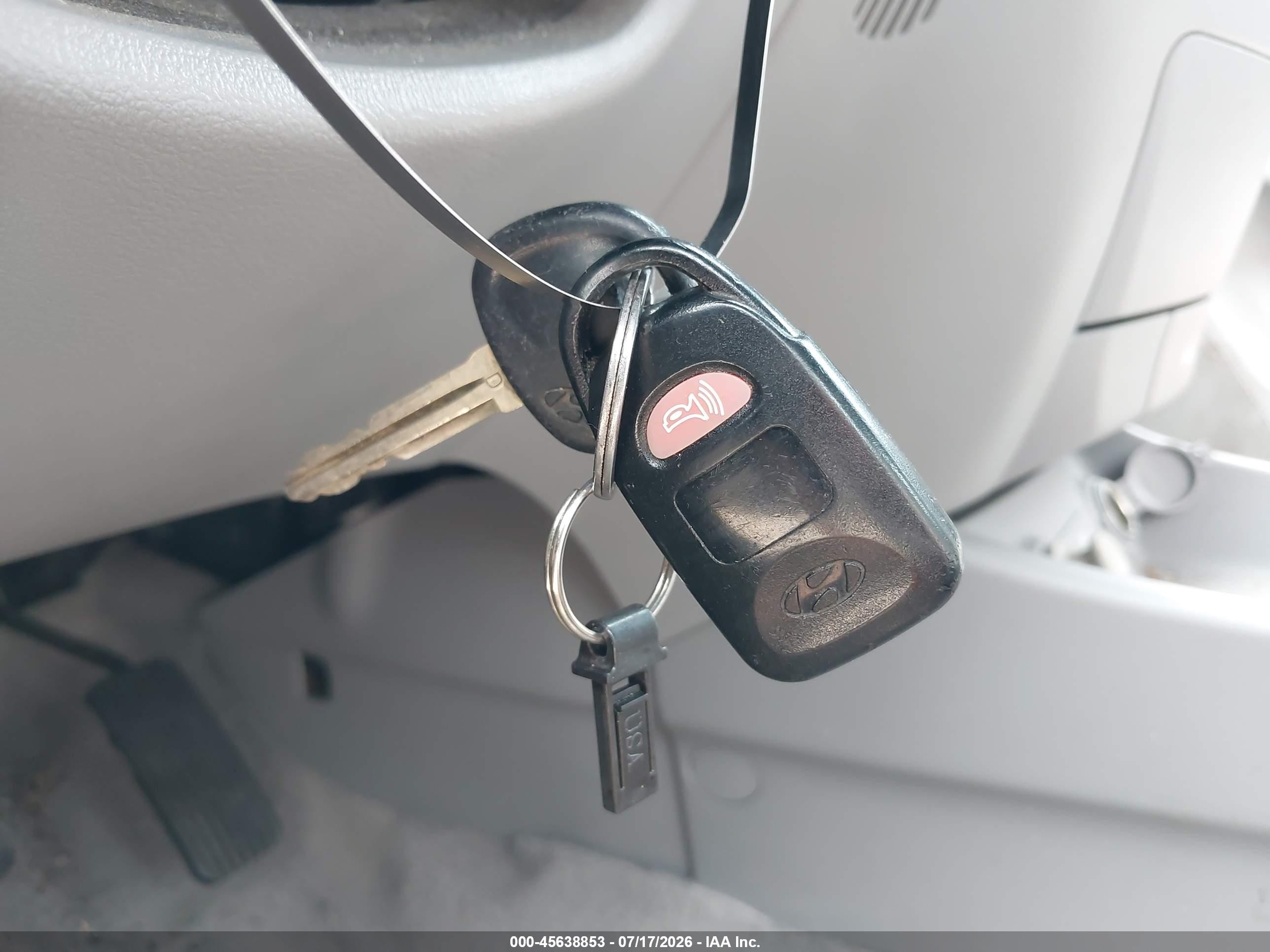 2008 Hyundai Elantra Gls/se Gray vin: KMHDU46DX8U284650