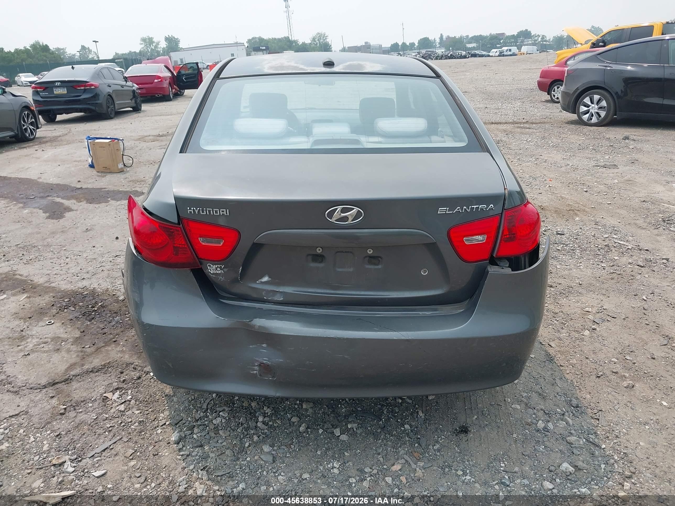 2008 Hyundai Elantra Gls/se Gray vin: KMHDU46DX8U284650