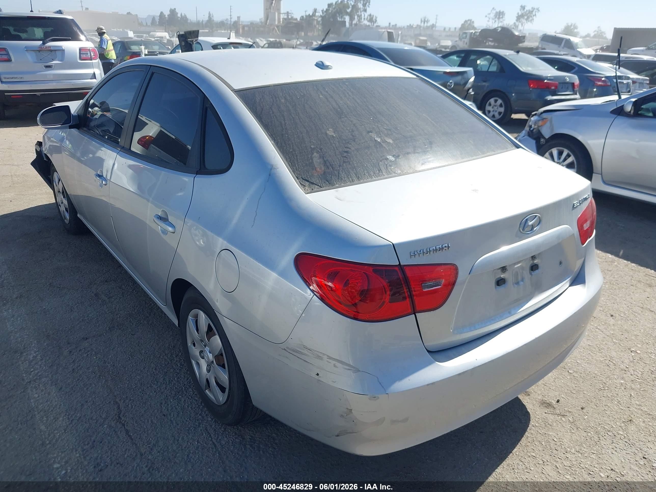 2008 Hyundai Elantra Gls/se Silver vin: KMHDU46DX8U296586