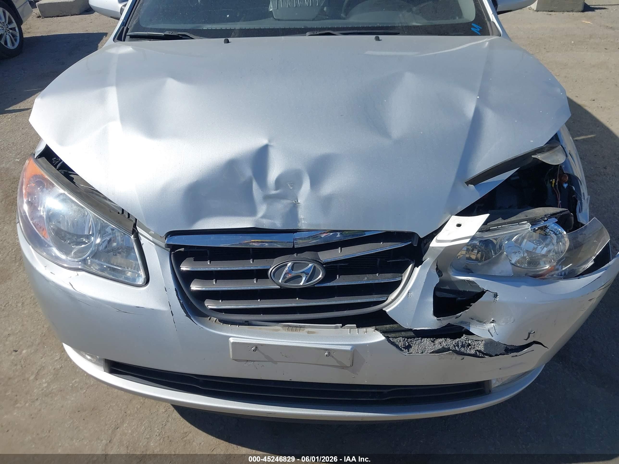2008 Hyundai Elantra Gls/se Silver vin: KMHDU46DX8U296586