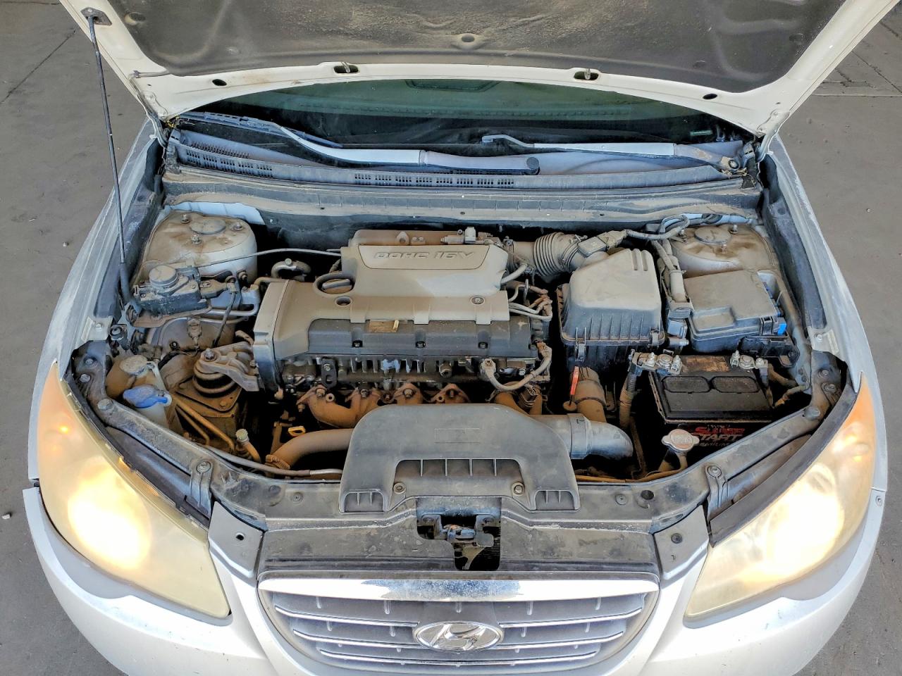 2008 Hyundai Elantra Gls Серебряный vin: KMHDU46DX8U352610