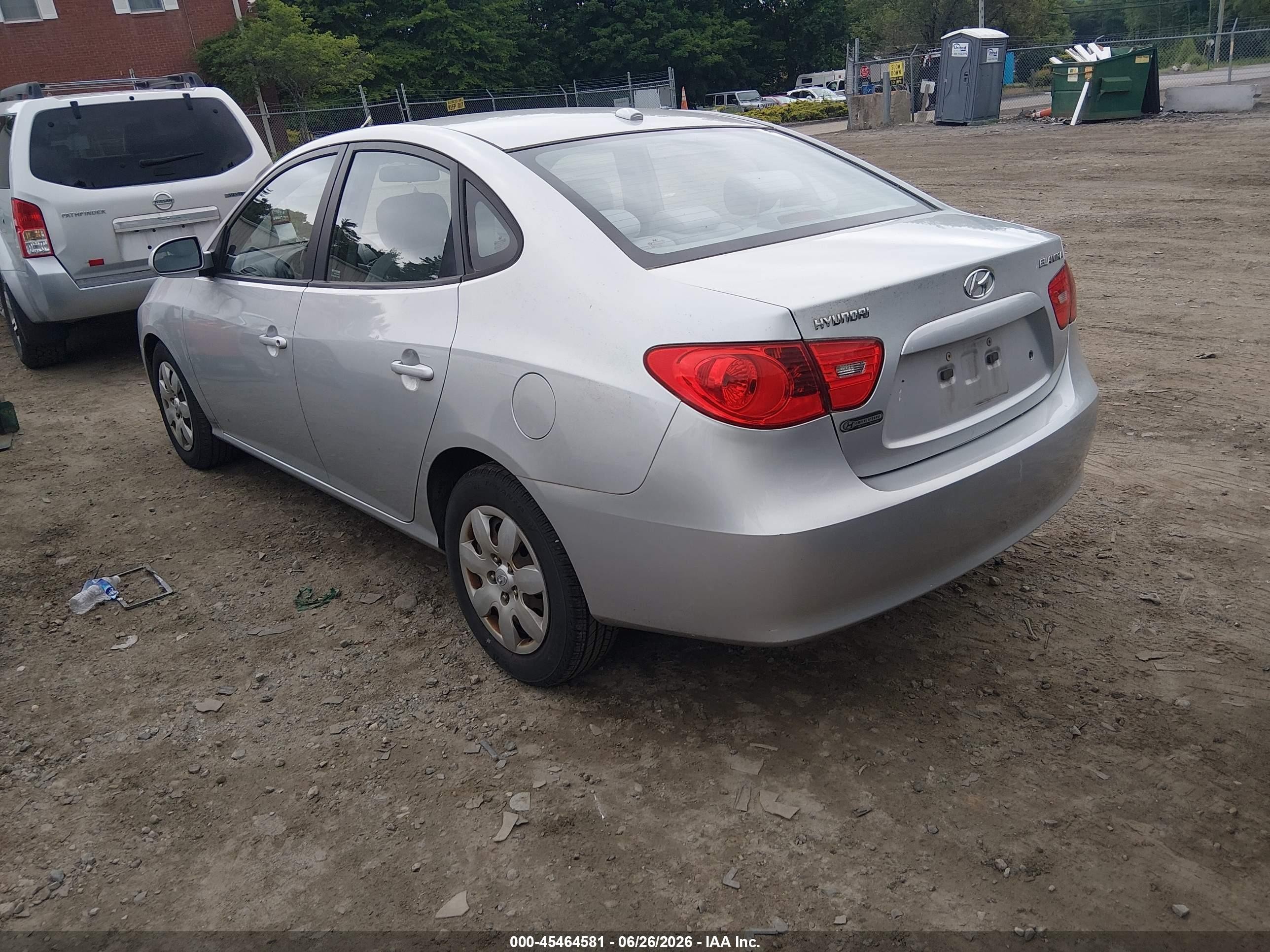2008 Hyundai Elantra Gls/se Silver vin: KMHDU46DX8U543797