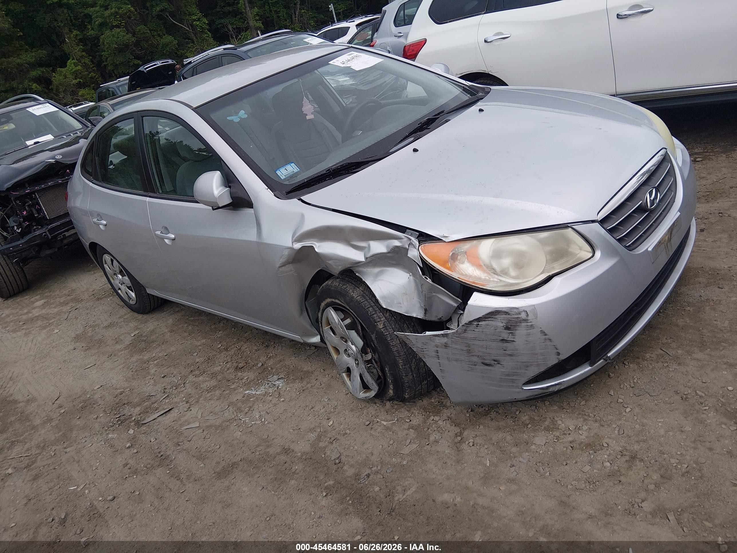 2008 Hyundai Elantra Gls/se Silver vin: KMHDU46DX8U543797