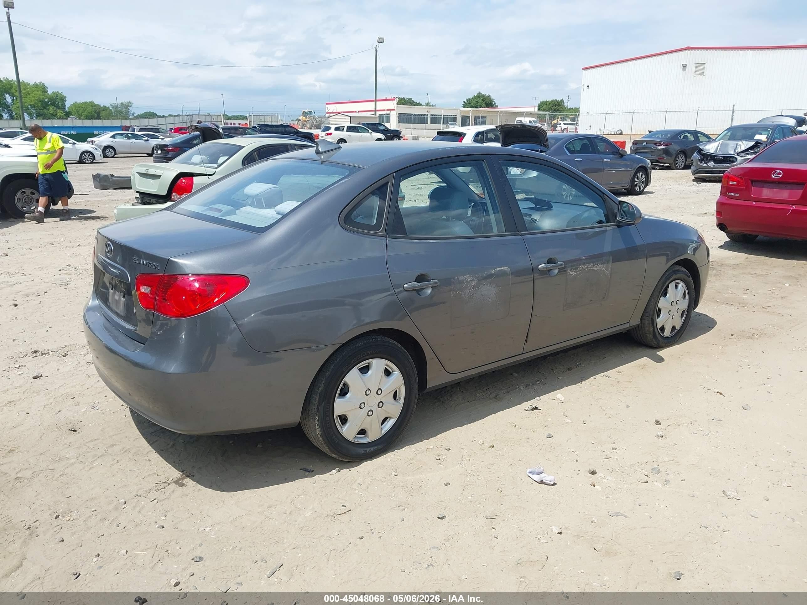 2008 Hyundai Elantra Gls/se Gray vin: KMHDU46DX8U555870