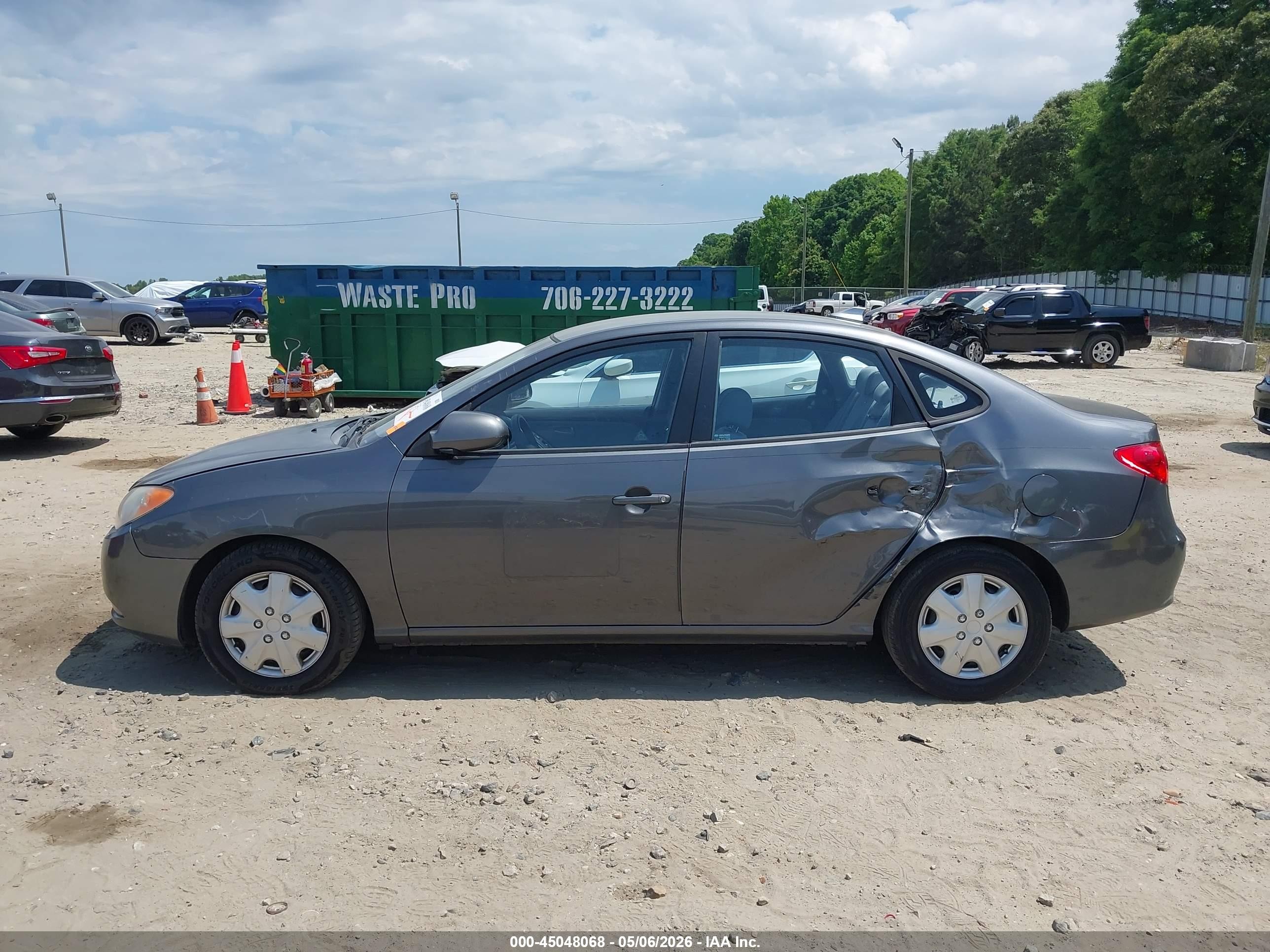 2008 Hyundai Elantra Gls/se Gray vin: KMHDU46DX8U555870