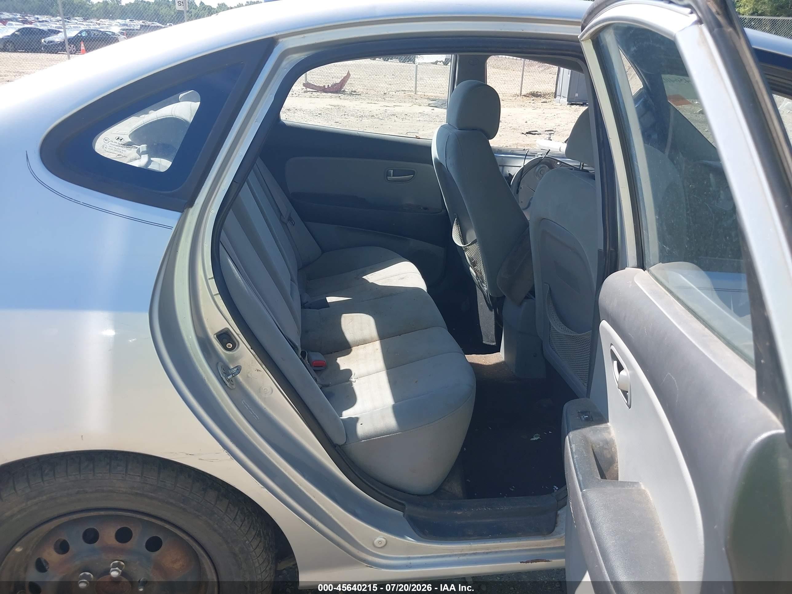 2009 Hyundai Elantra Gls Silver vin: KMHDU46DX9U594623