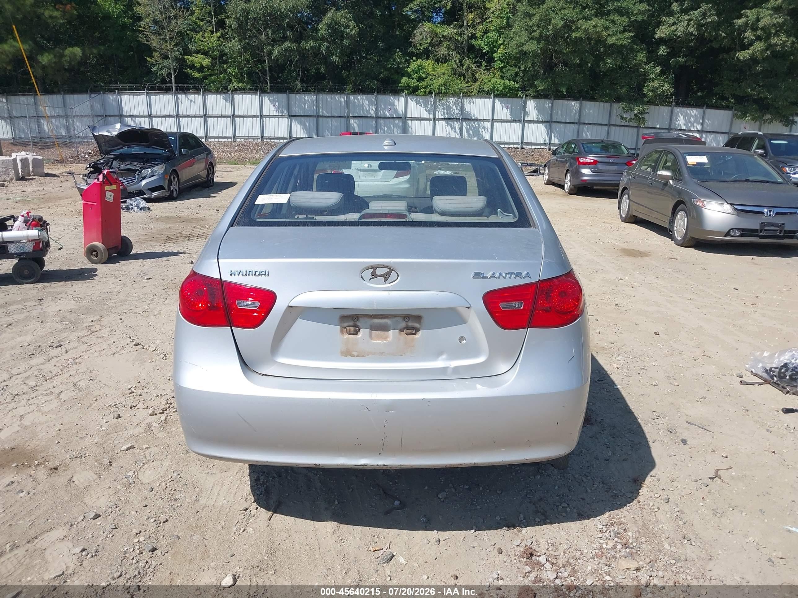 2009 Hyundai Elantra Gls Silver vin: KMHDU46DX9U594623