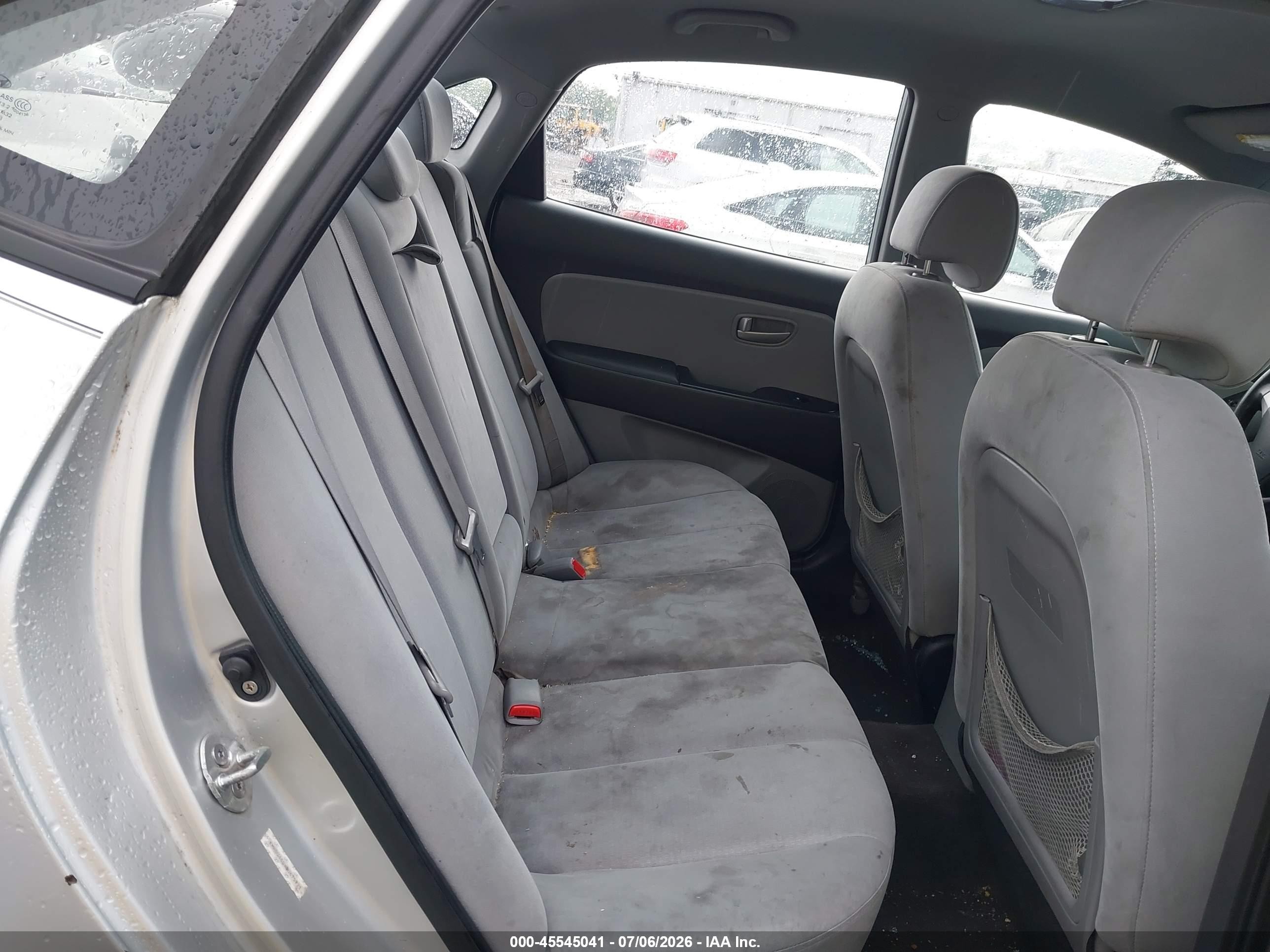 2009 Hyundai Elantra Gls Silver vin: KMHDU46DX9U675721
