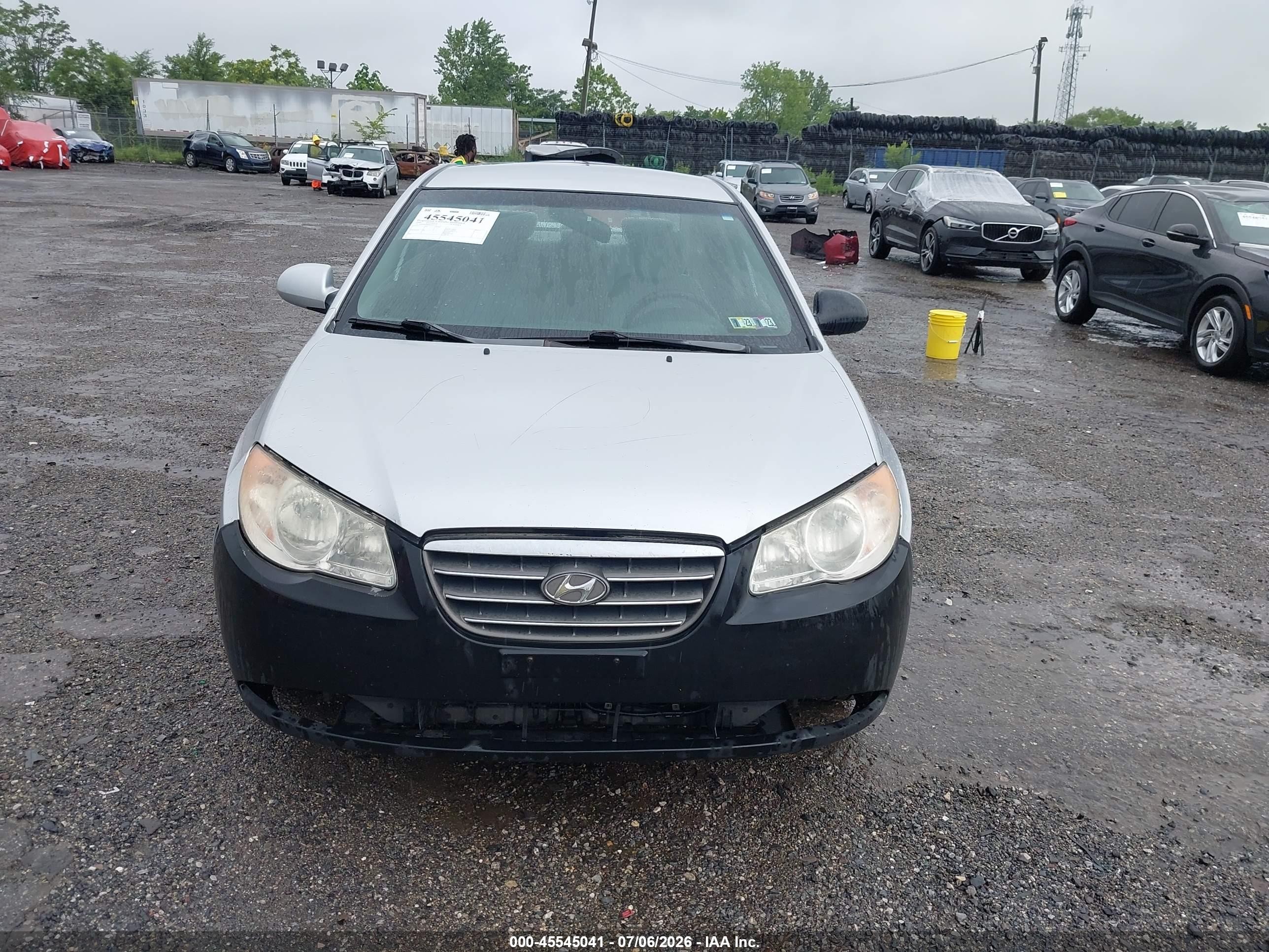 2009 Hyundai Elantra Gls Silver vin: KMHDU46DX9U675721