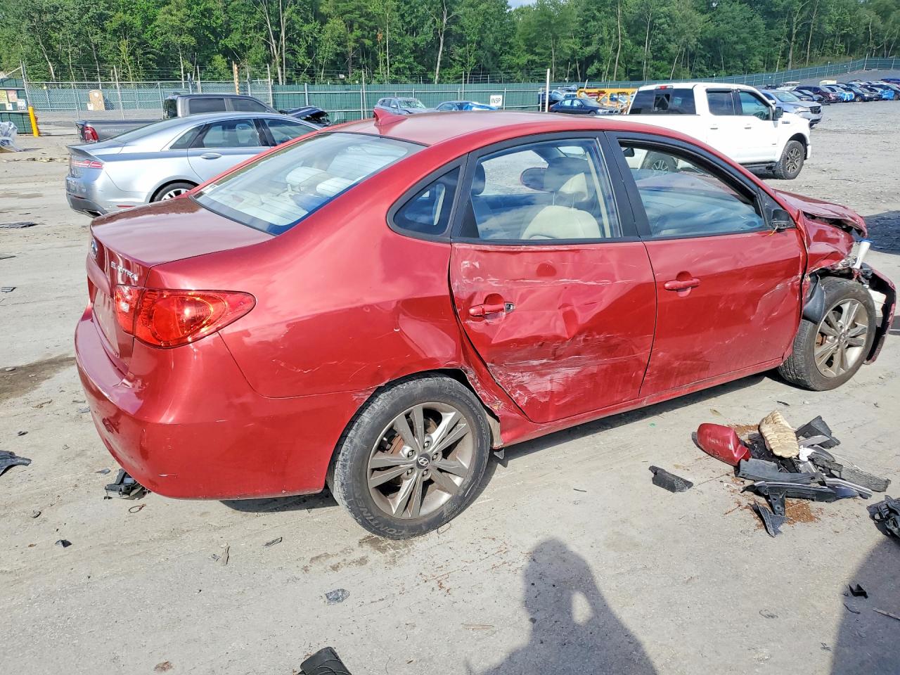 2009 Hyundai Elantra Gls Burgundy vin: KMHDU46DX9U689120