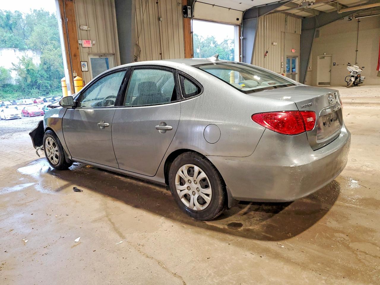2009 Hyundai Elantra Gls Silver vin: KMHDU46DX9U816044