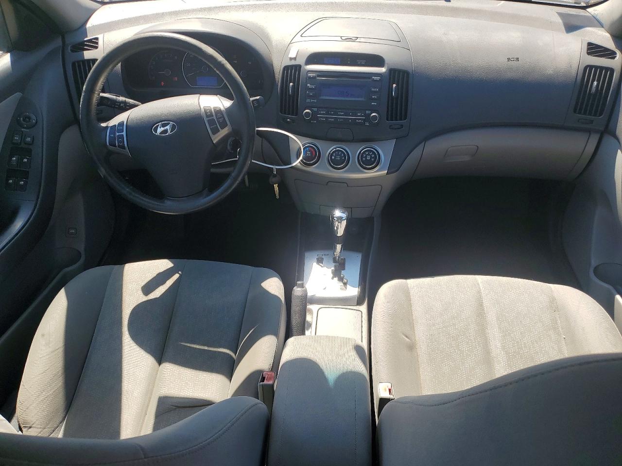 2010 Hyundai Elantra Se Blue vin: KMHDU4AD0AU023136